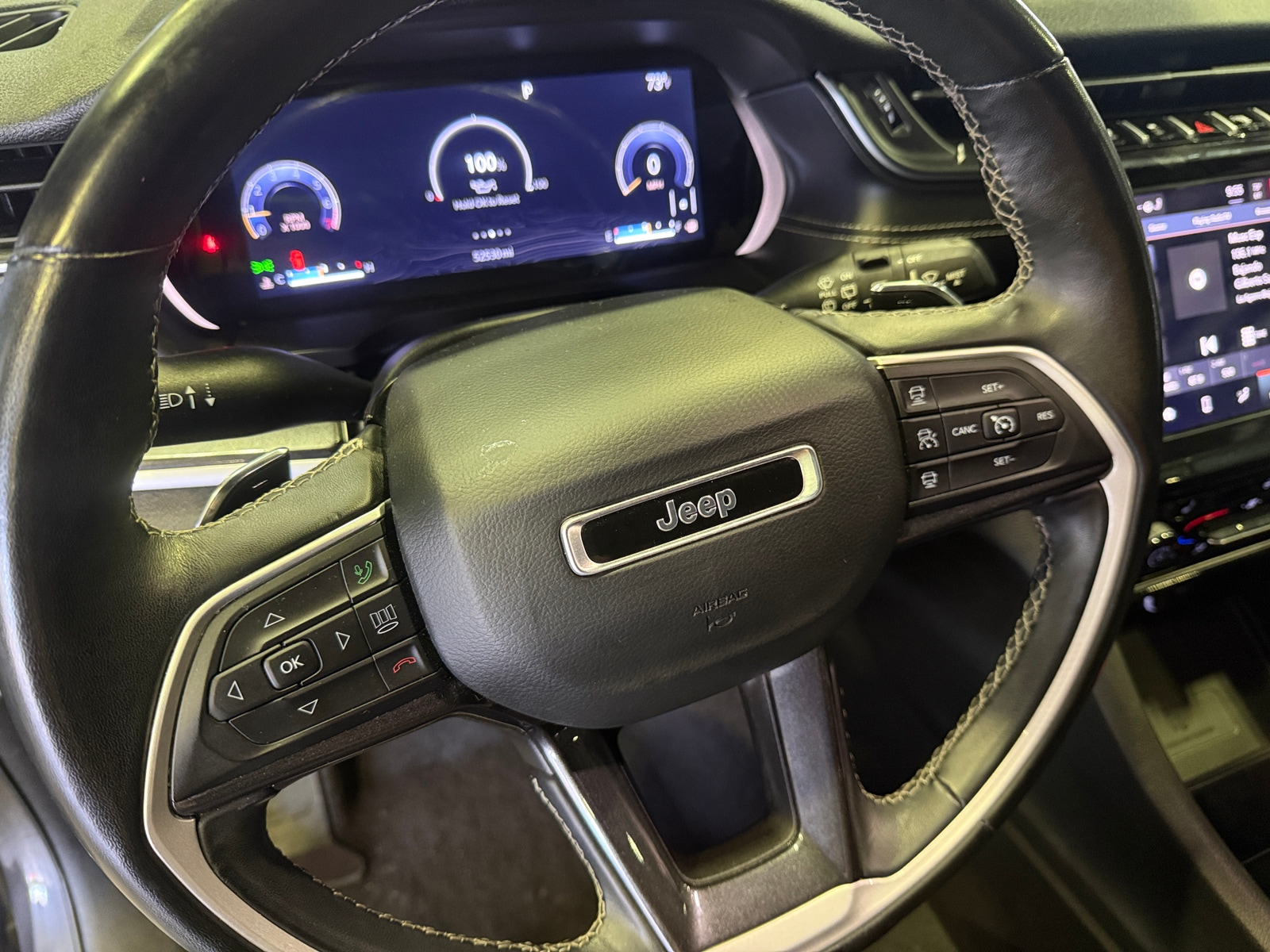 Thumbnail: 2021 Jeep Grand Cherokee L - 4