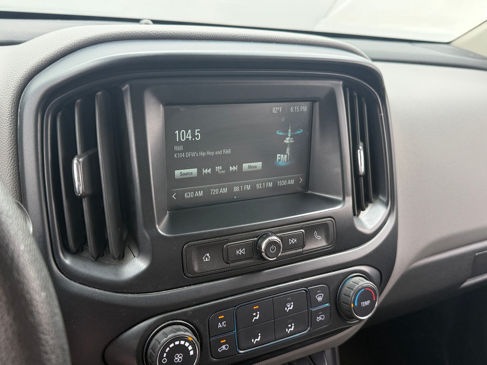 Thumbnail: 2018 Chevrolet Colorado - 4