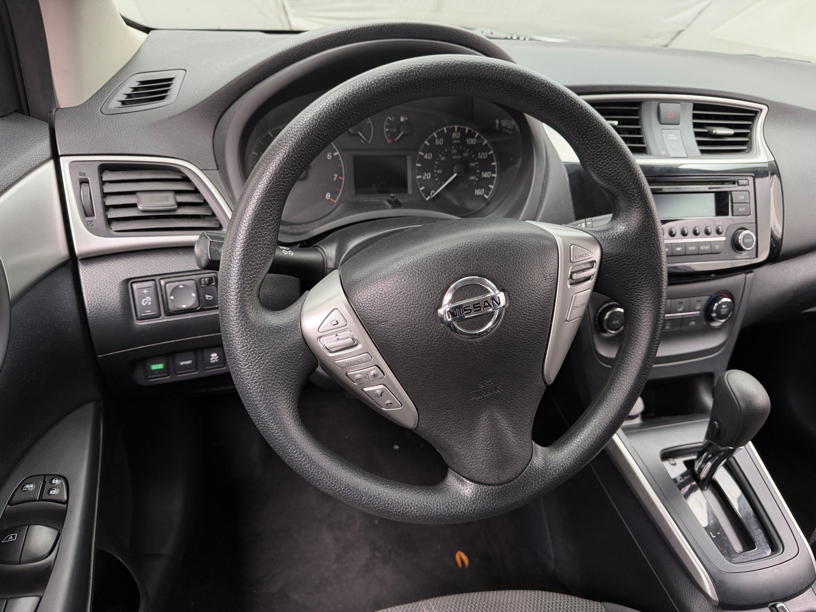 Thumbnail: 2016 Nissan Sentra - 5