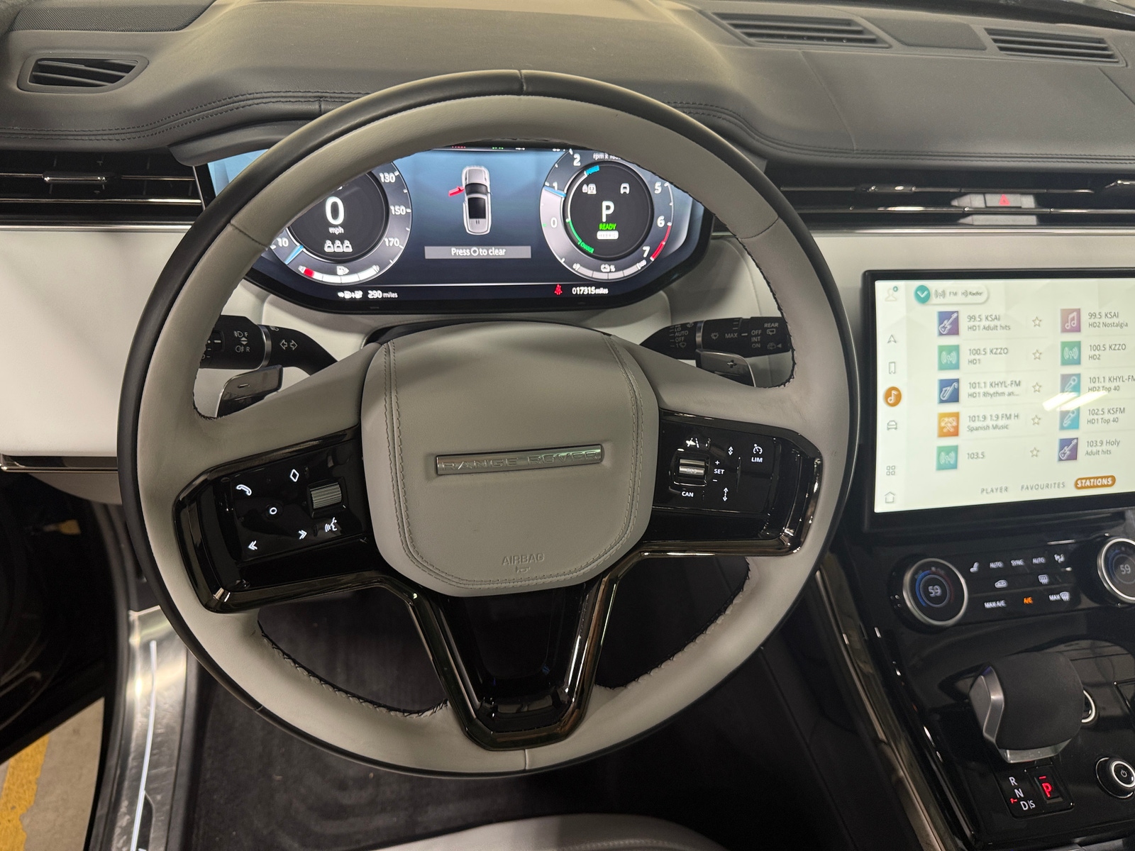 Thumbnail: 2023 Land Rover Range Rover Sport - 5