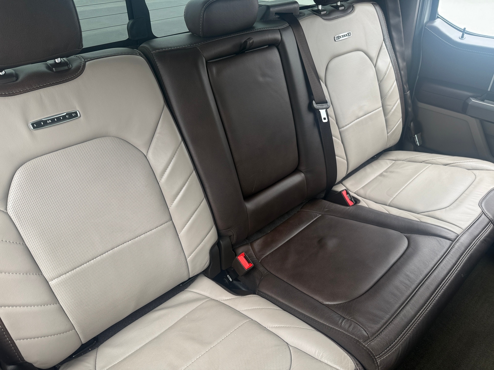 Thumbnail: 2019 Ford Econoline - 5