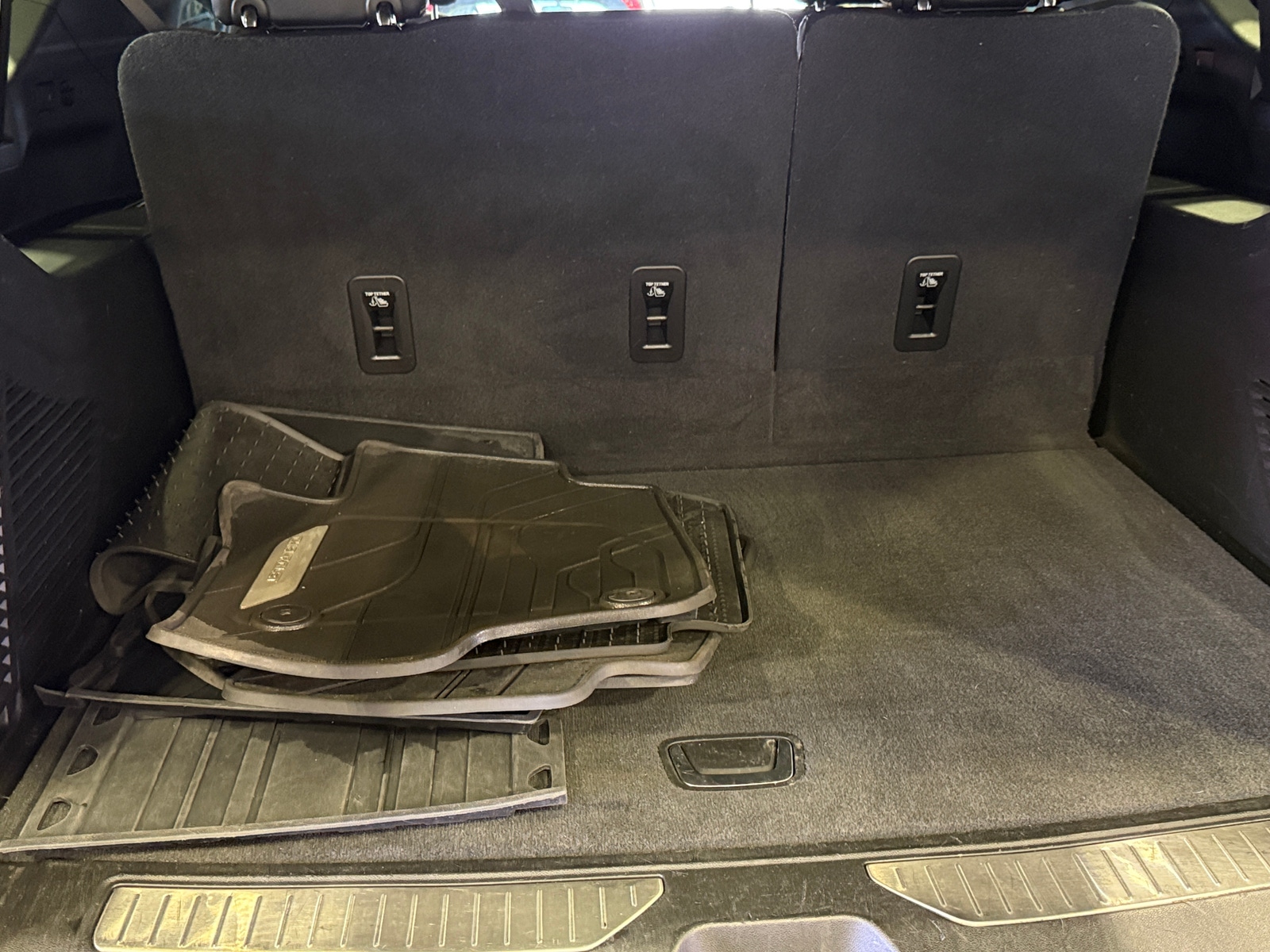Thumbnail: 2021 Chevrolet Suburban - 6
