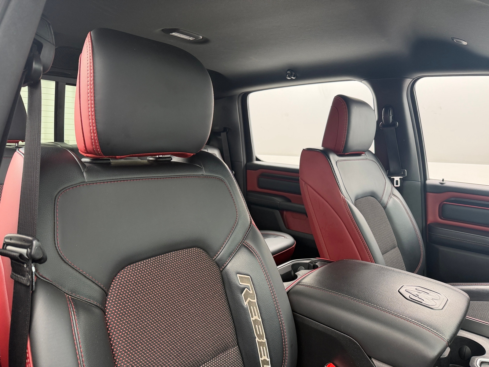 Thumbnail: 2025 RAM 1500 - 2