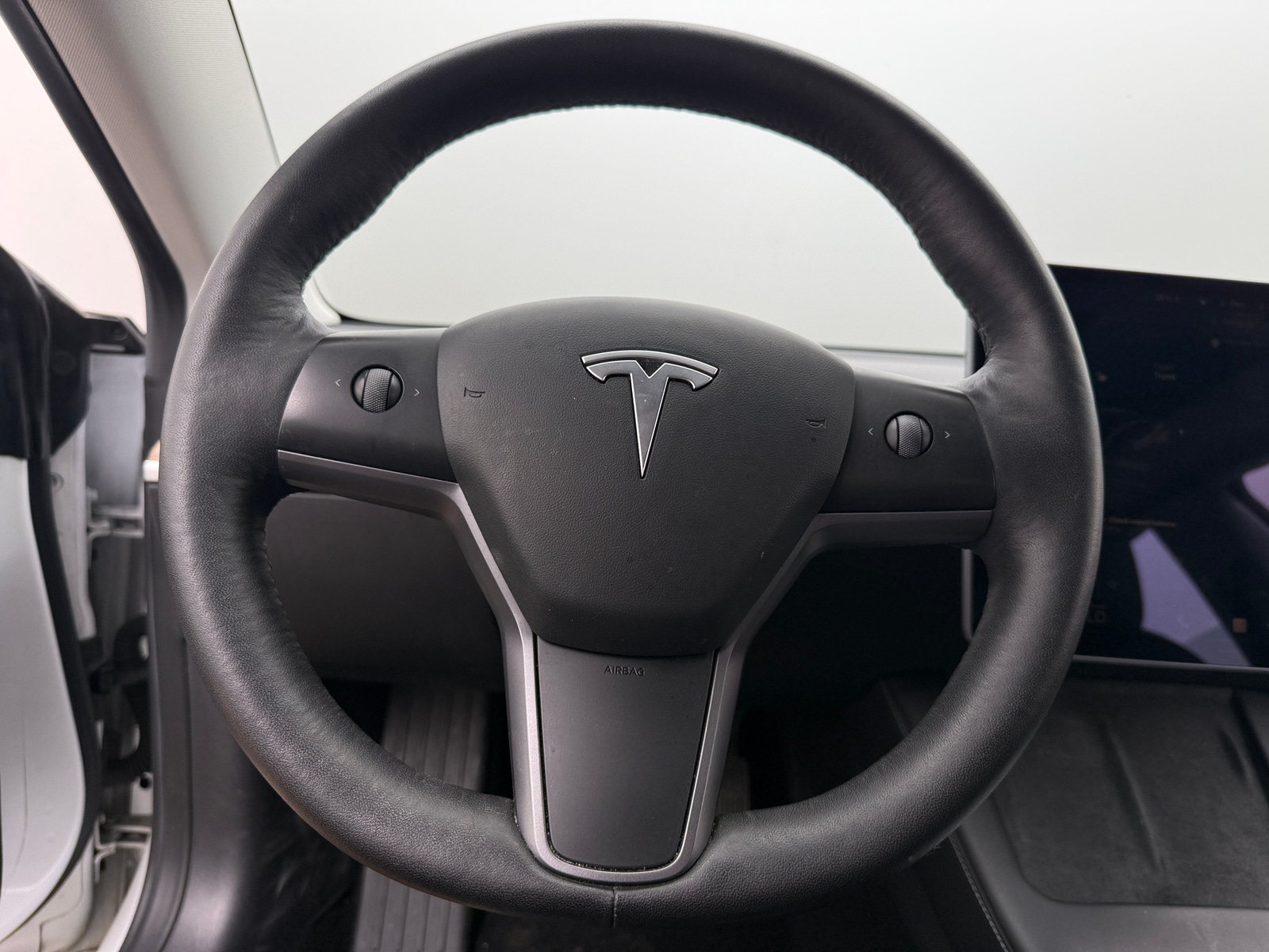 Thumbnail: 2022 Tesla Model 3 - 4