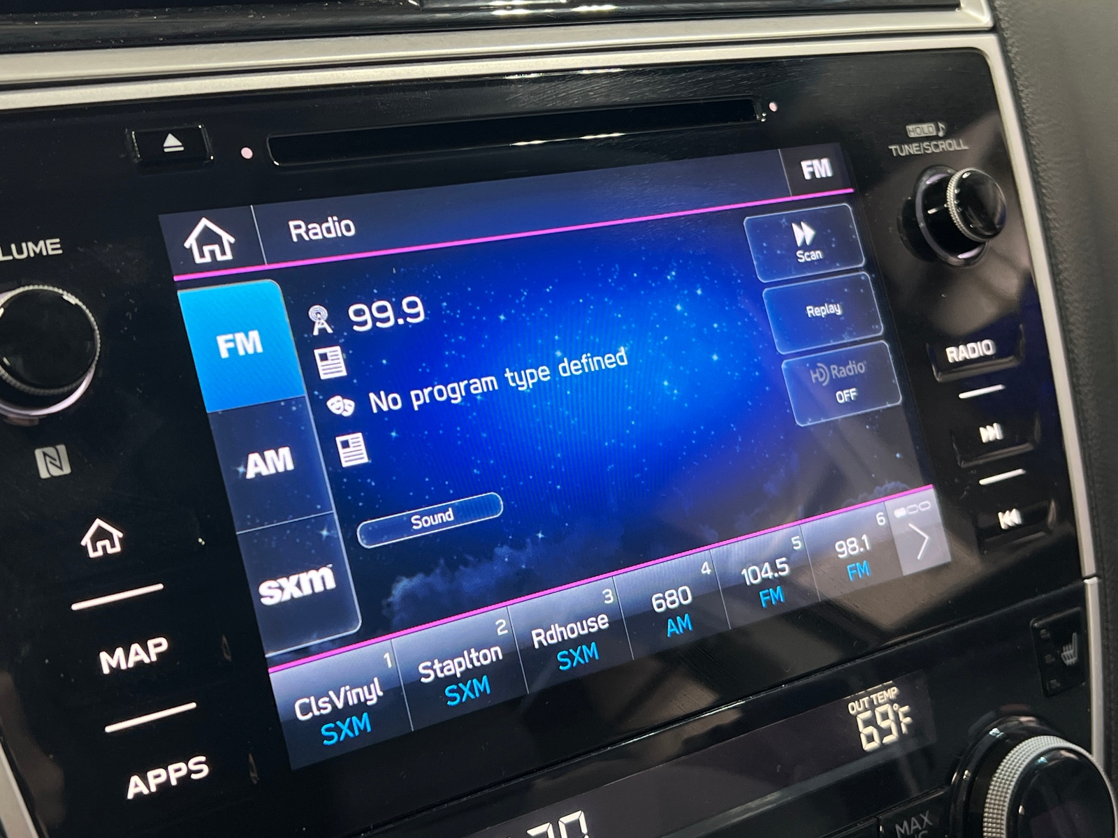 Thumbnail: 2019 Subaru Outback - 3