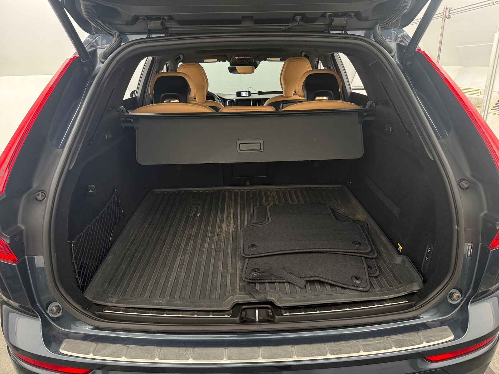 Thumbnail: 2019 Volvo XC60 - 6