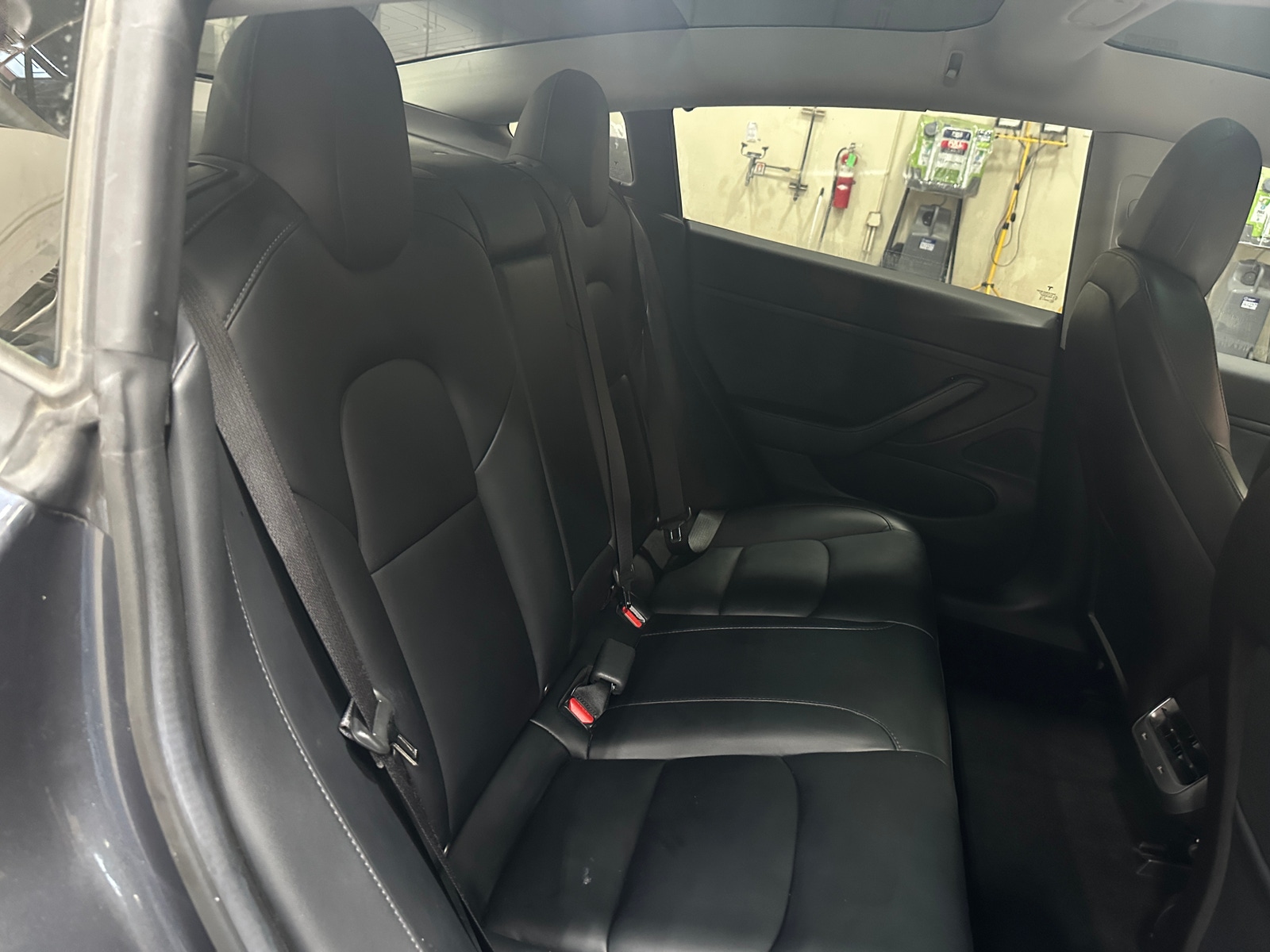 Thumbnail: 2019 Tesla Model 3 - 5