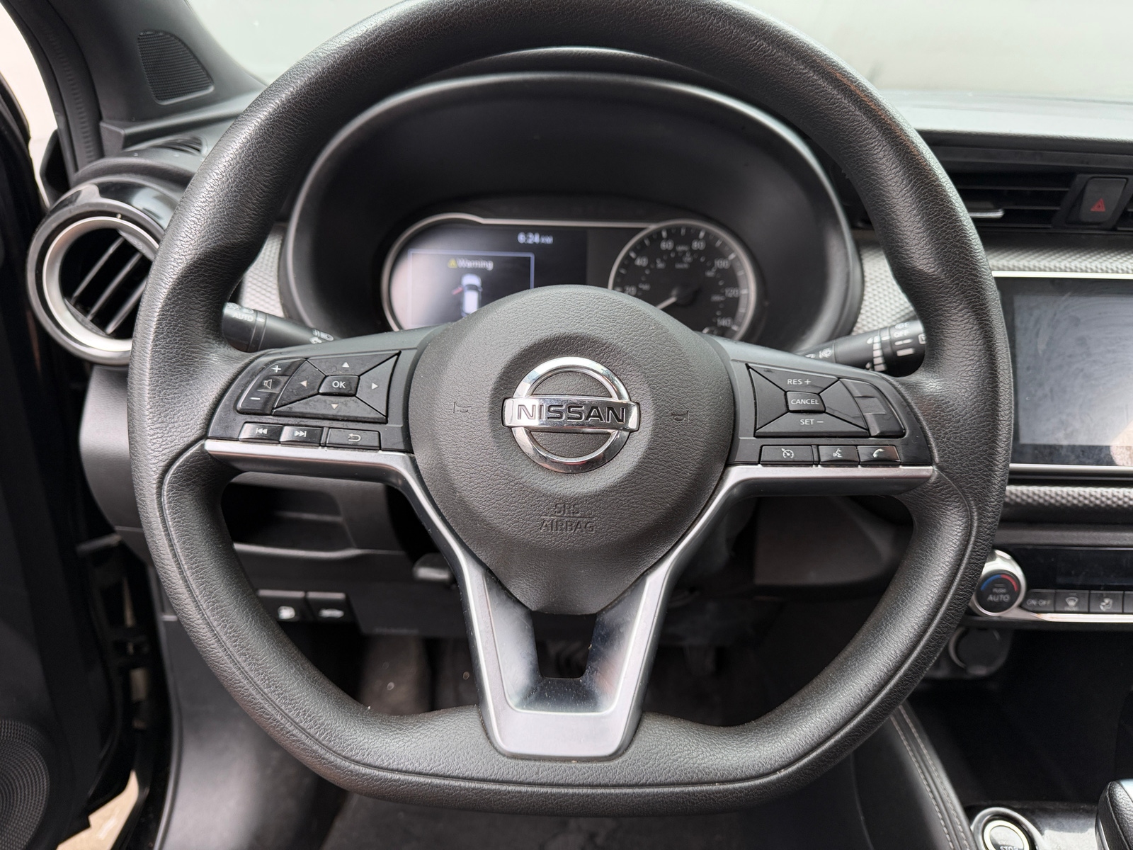Thumbnail: 2020 Nissan Kicks - 5