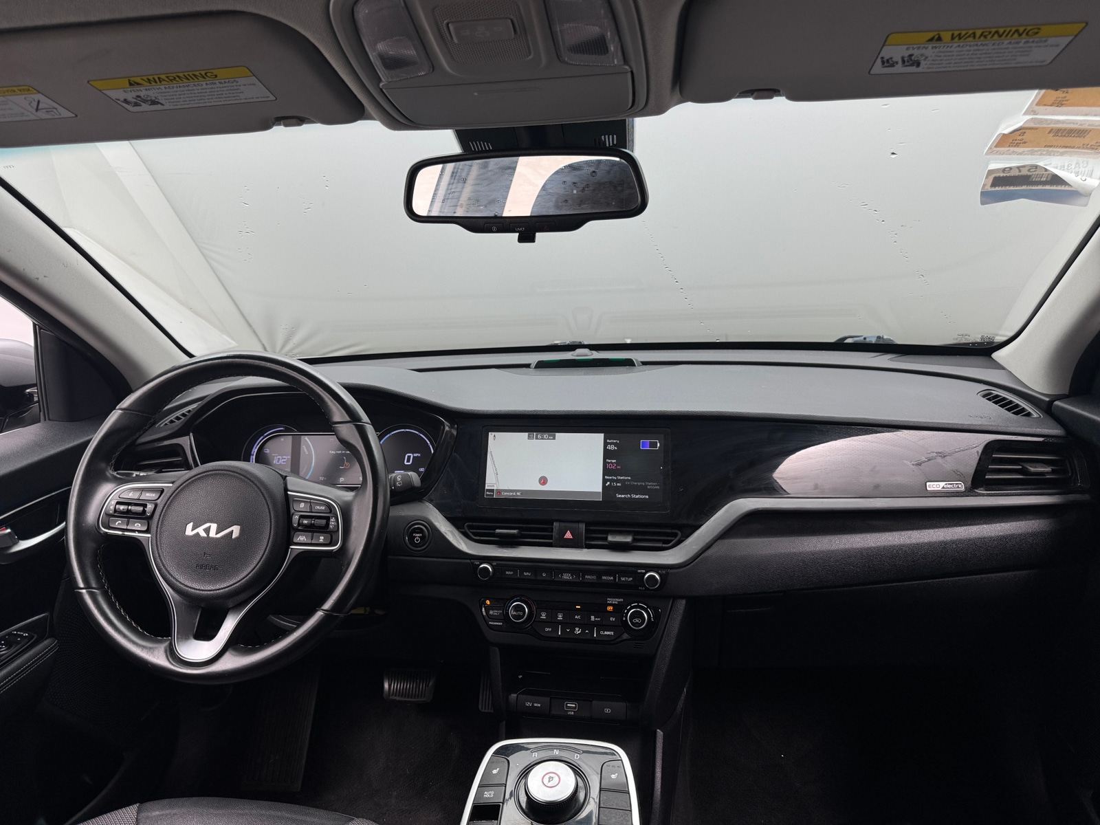 Thumbnail: 2022 Kia Niro - 2