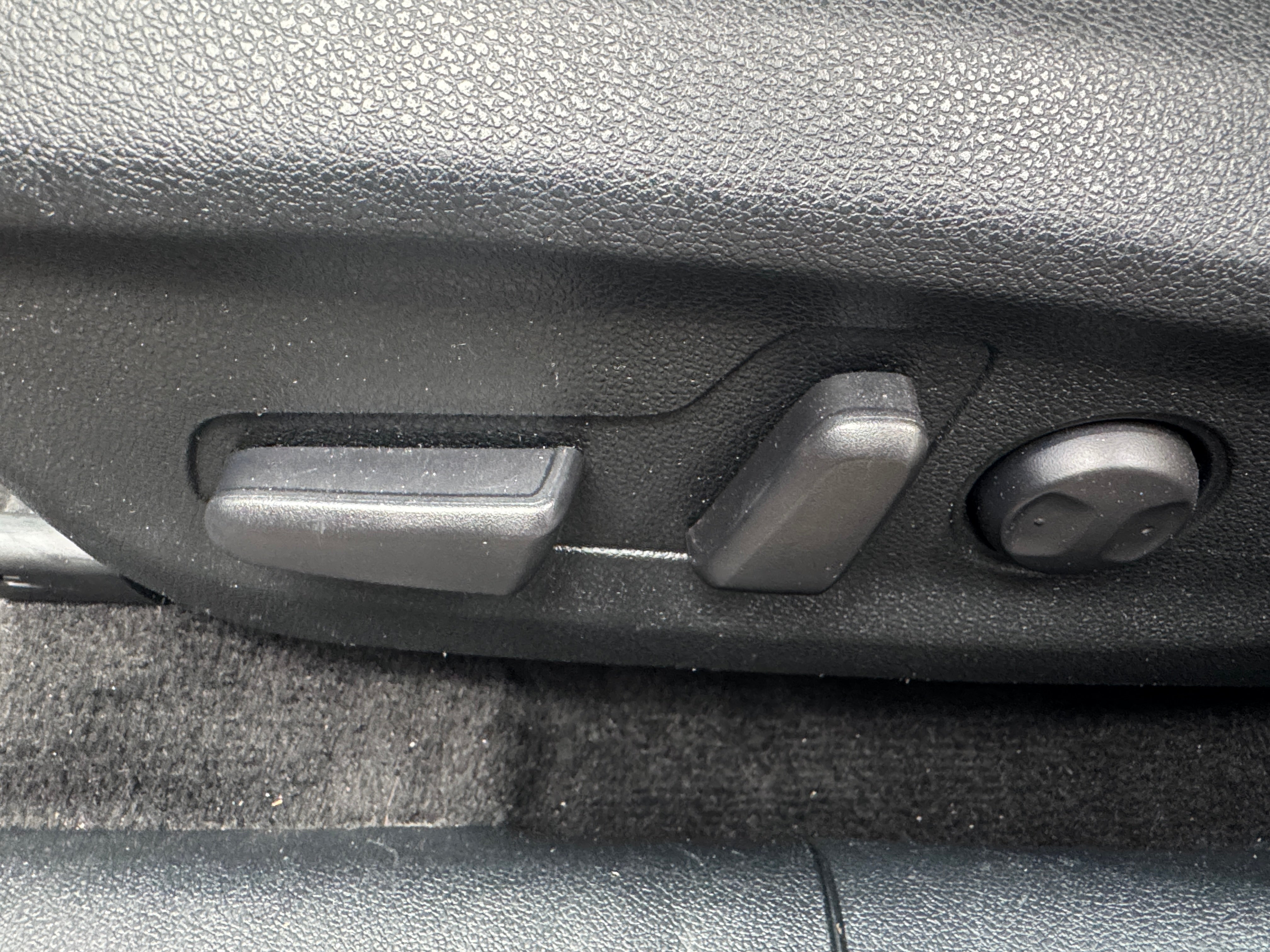 2022 Kia Niro EX - Photo 13