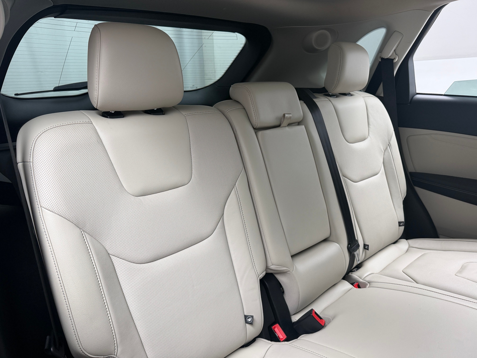 Thumbnail: 2020 Ford Edge - 5