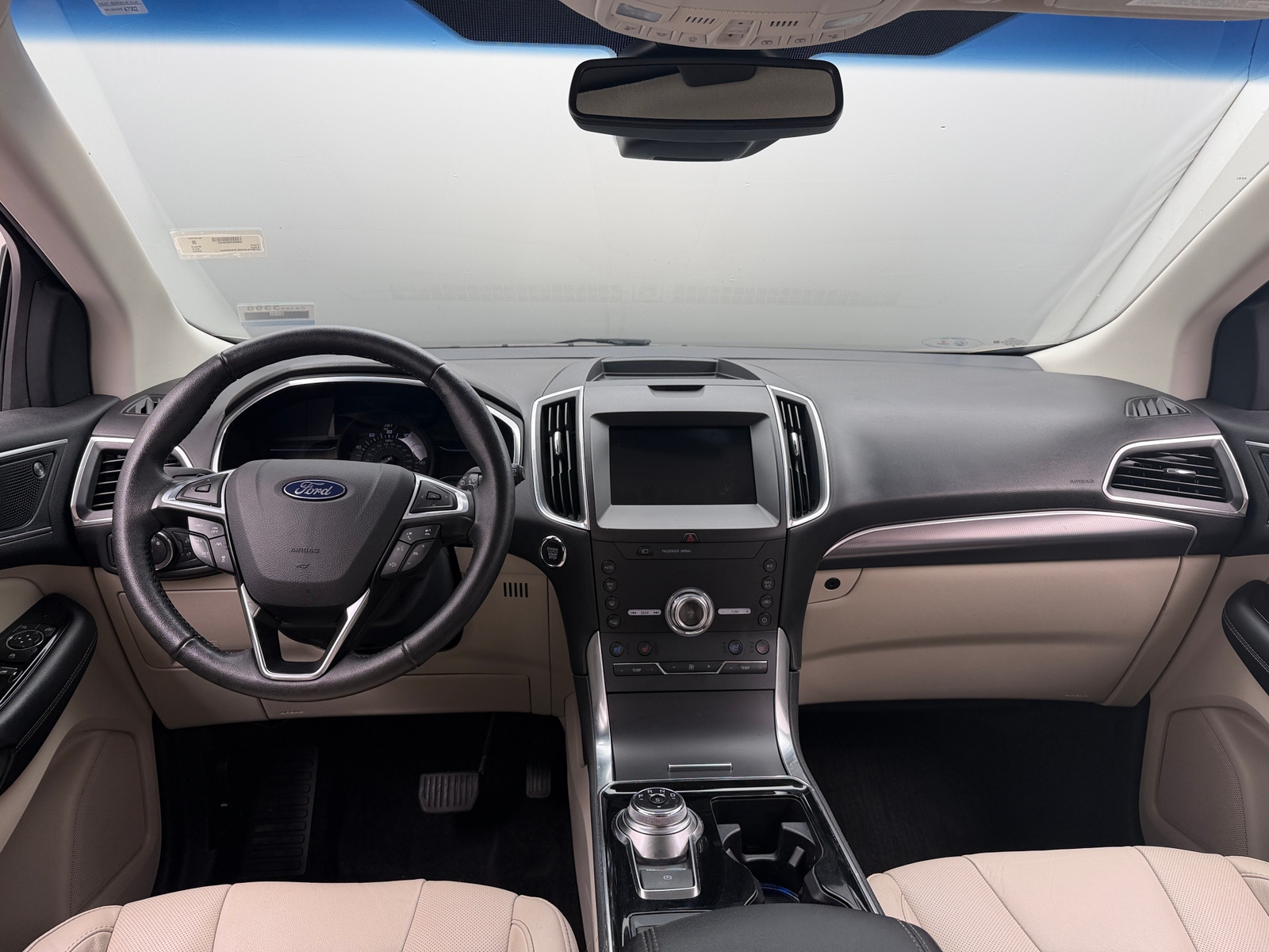 Thumbnail: 2020 Ford Edge - 2