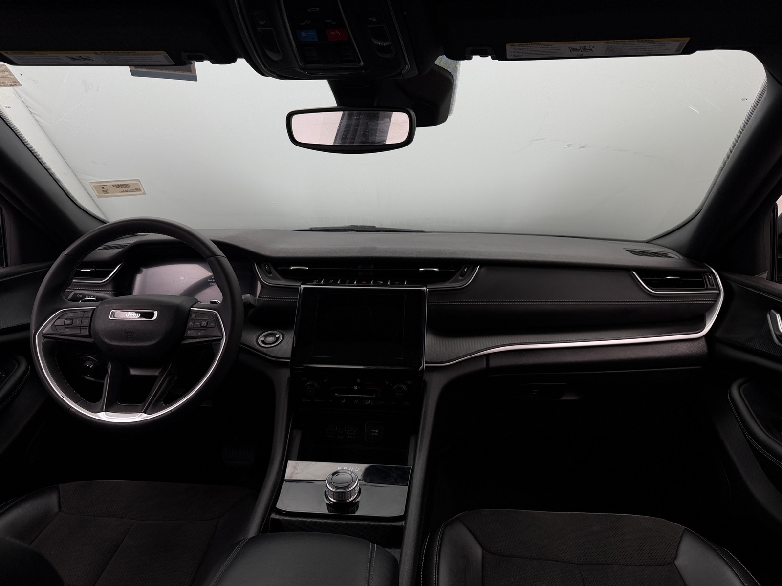 Thumbnail: 2023 Jeep Grand Cherokee L - 2