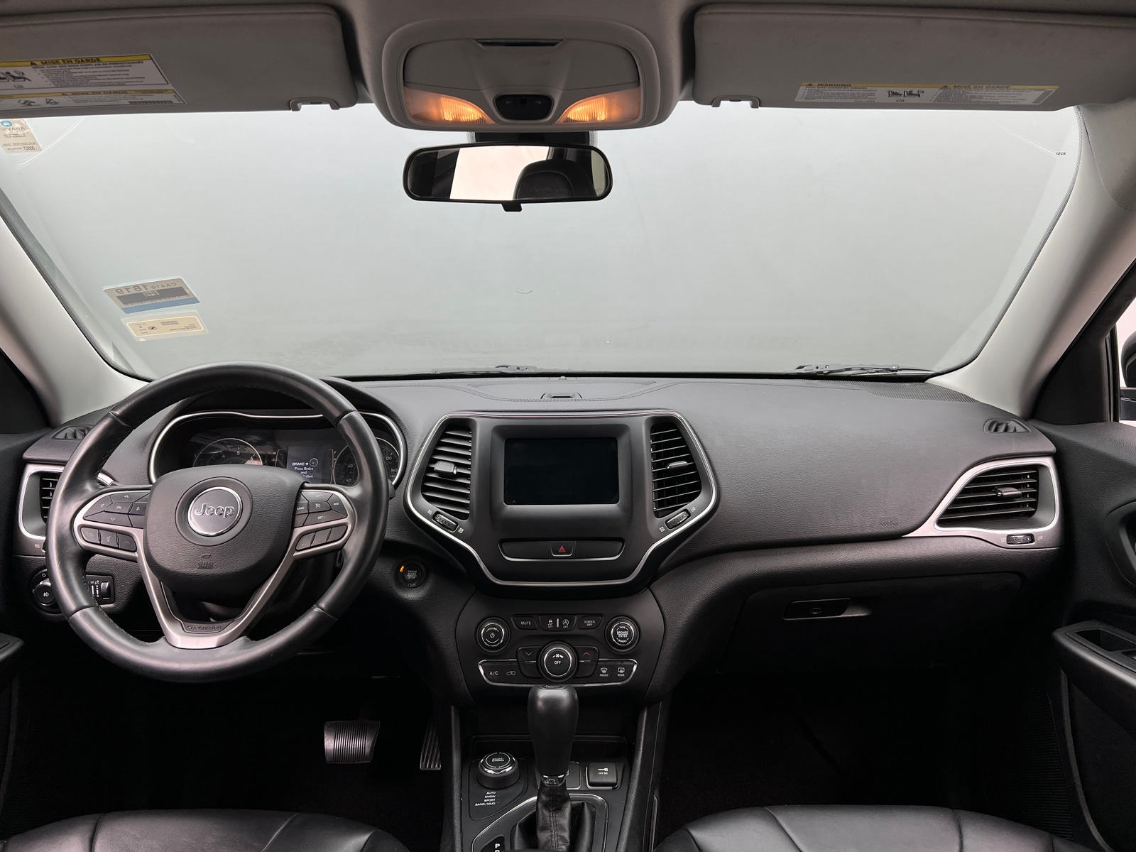 Thumbnail: 2019 Jeep Cherokee - 3