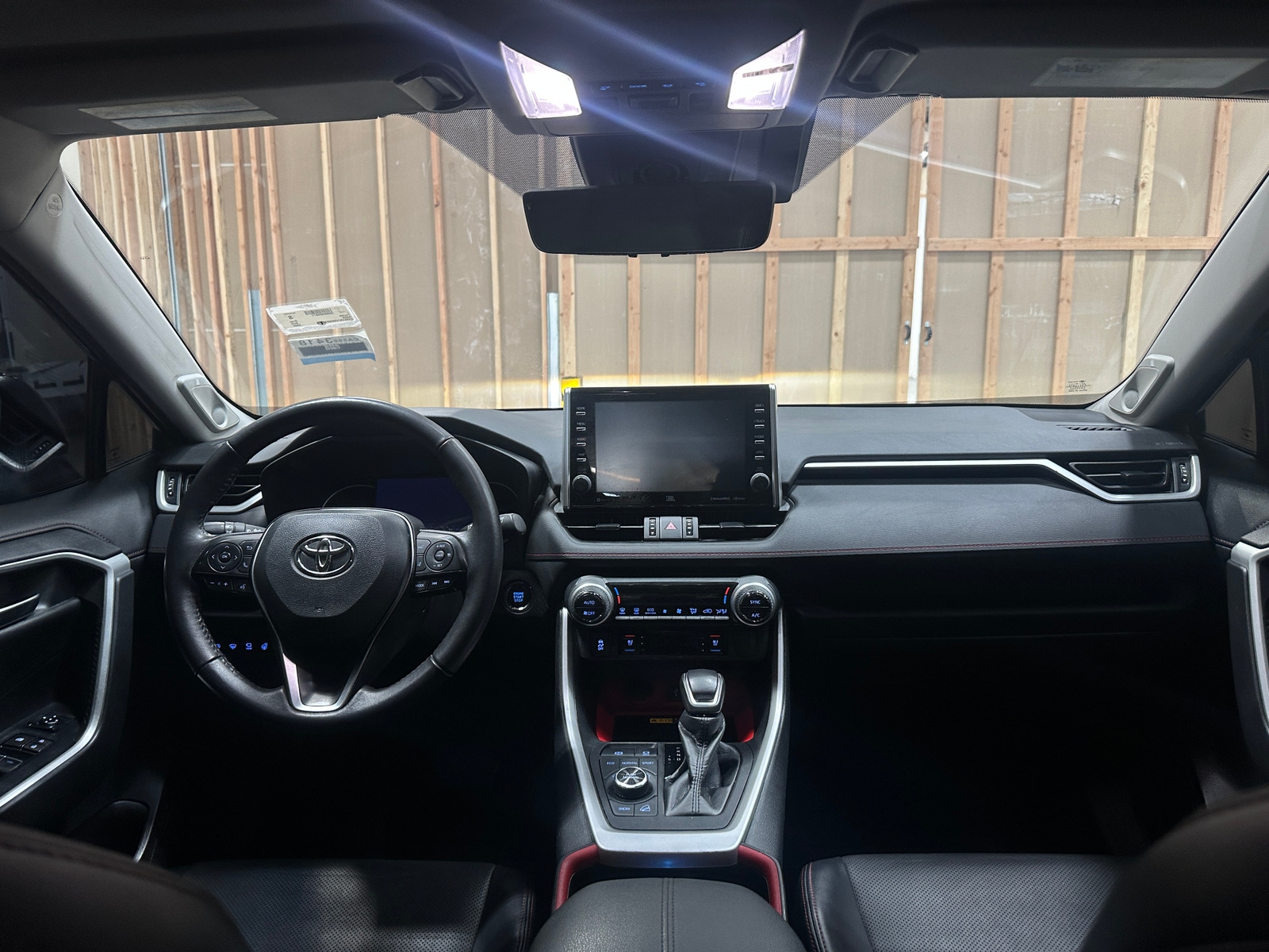 Thumbnail: 2022 Toyota RAV4 - 2