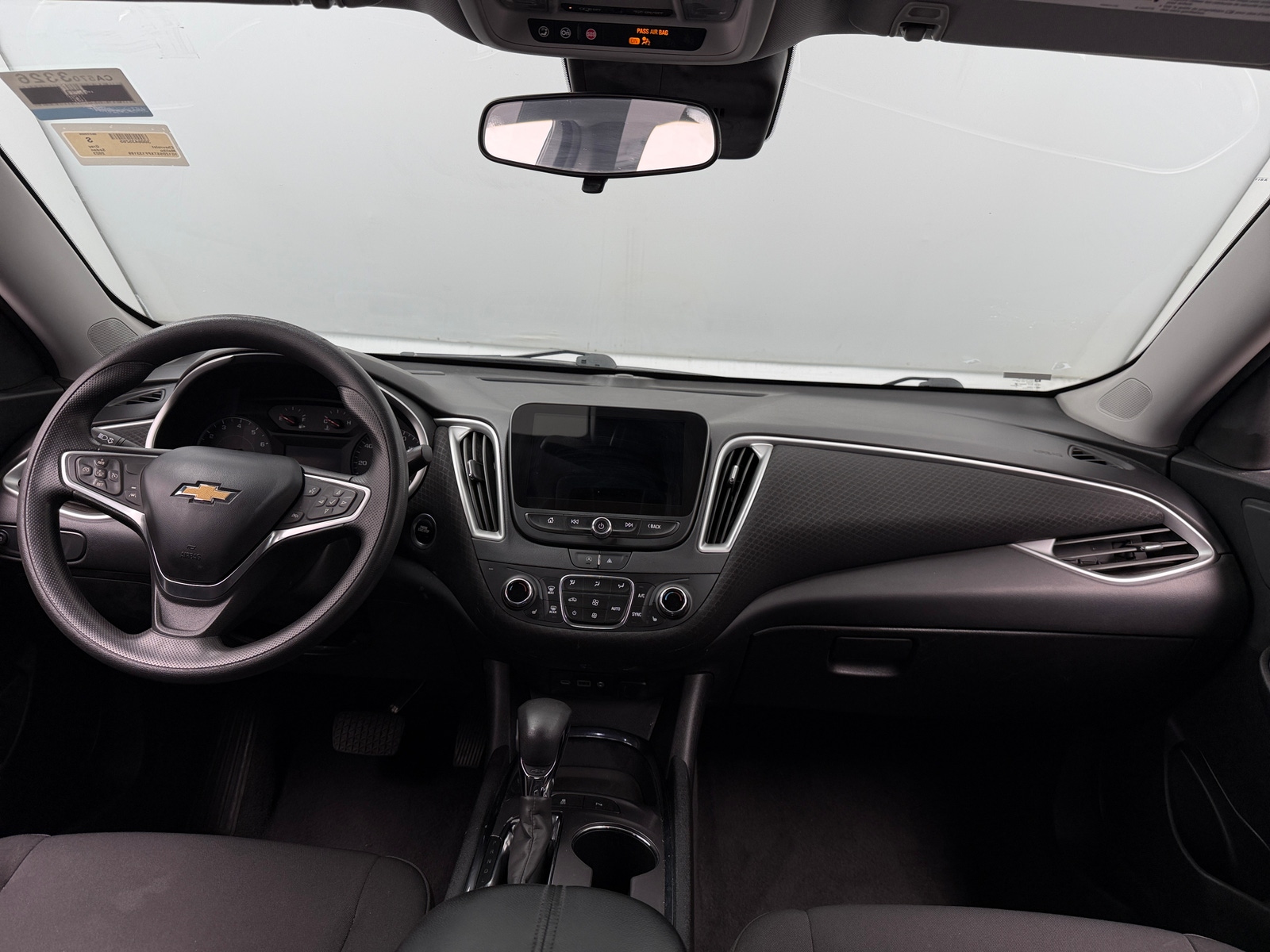 Thumbnail: 2023 Chevrolet Malibu - 3