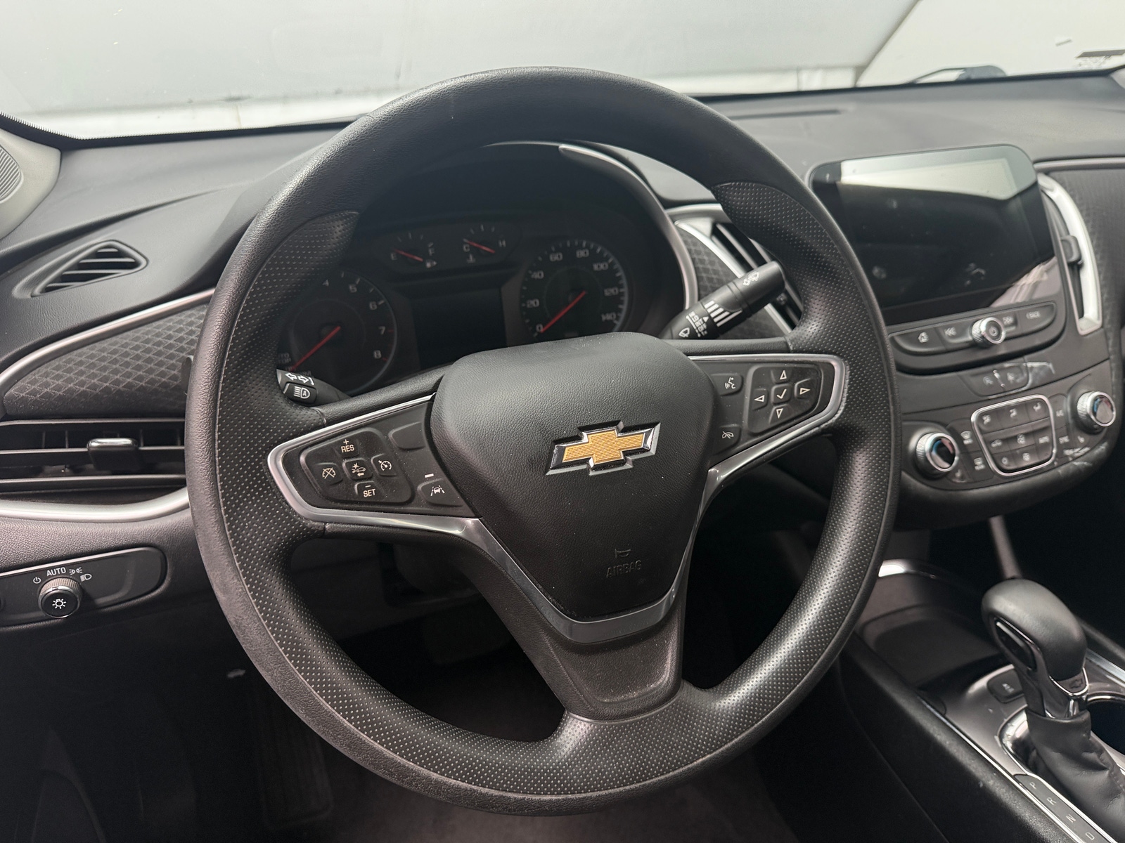 Thumbnail: 2023 Chevrolet Malibu - 5