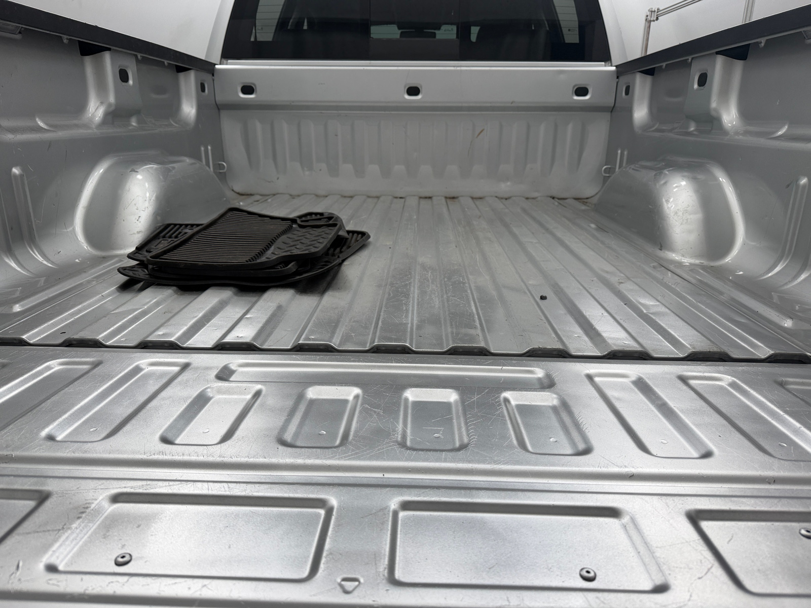 Thumbnail: 2015 Chevrolet Silverado 1500 - 7