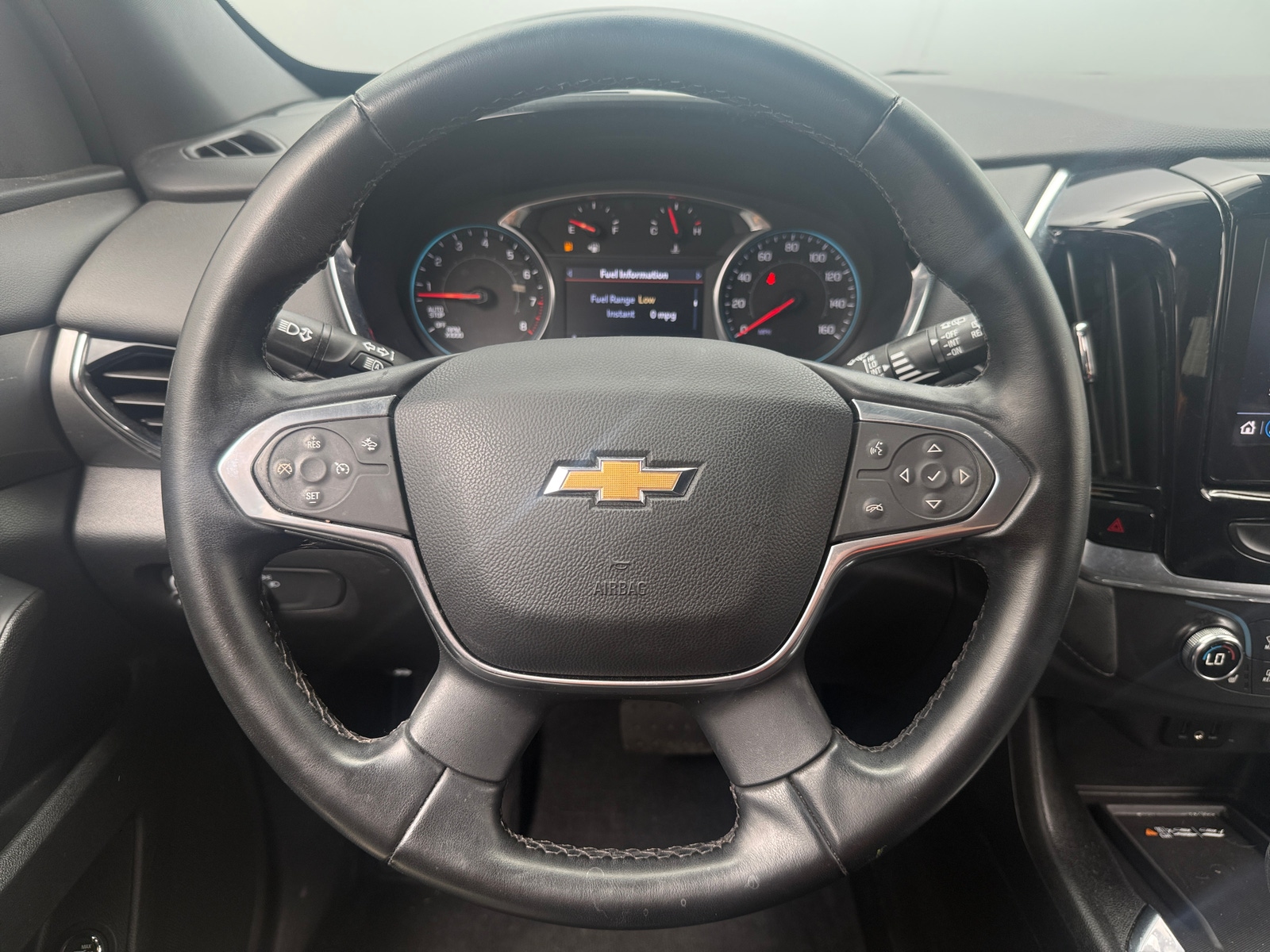 Thumbnail: 2023 Chevrolet Traverse - 5