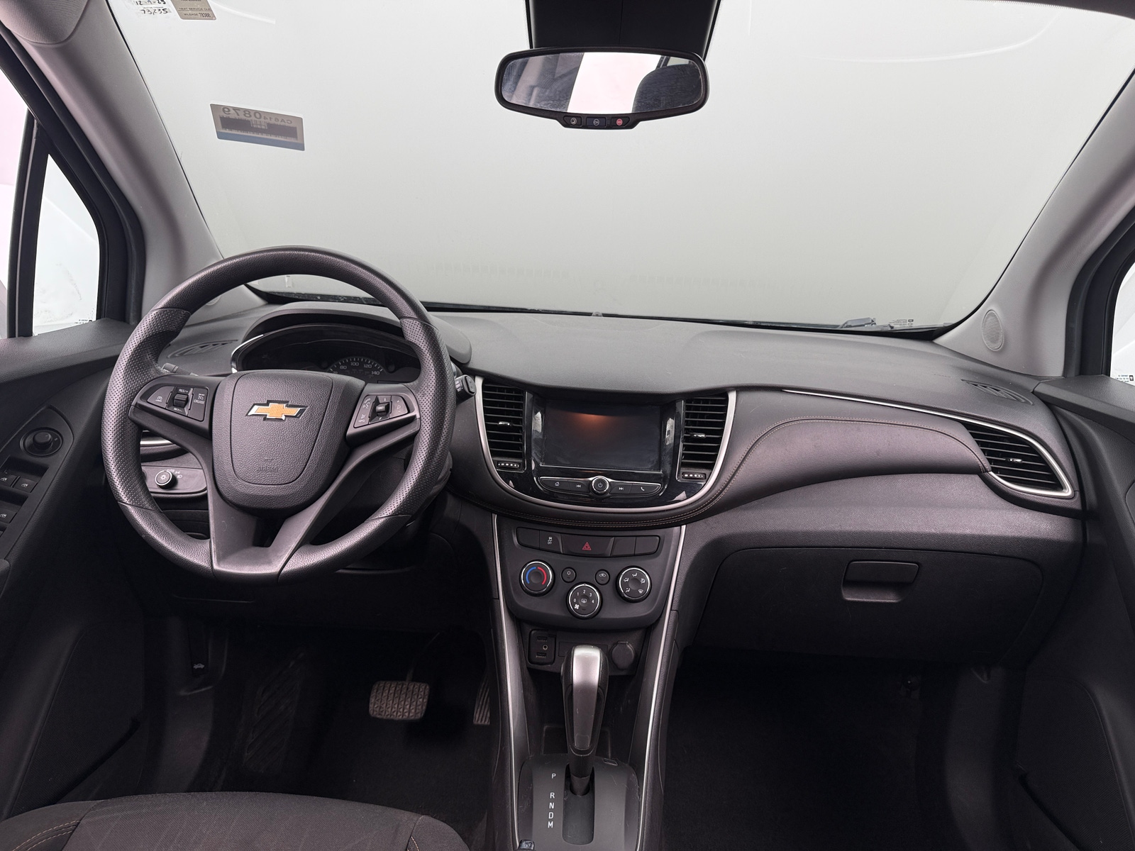 Thumbnail: 2017 Chevrolet Trax - 3