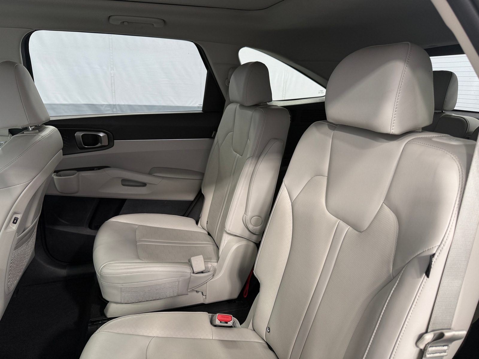 Thumbnail: 2025 Kia Sorento - 5