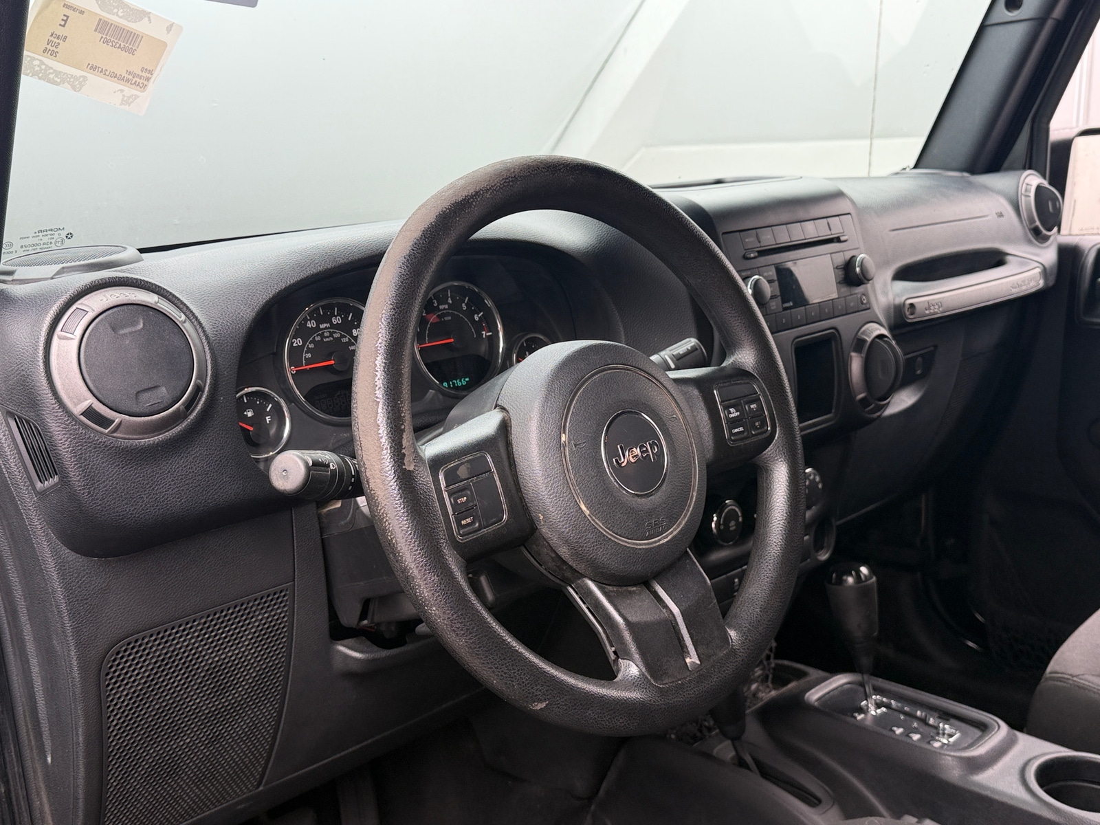 Thumbnail: 2016 Jeep Wrangler - 3