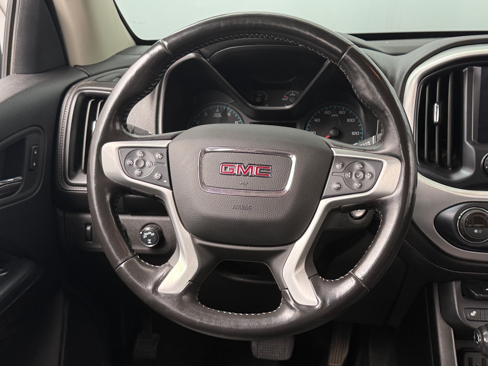 Thumbnail: 2021 GMC Canyon - 4