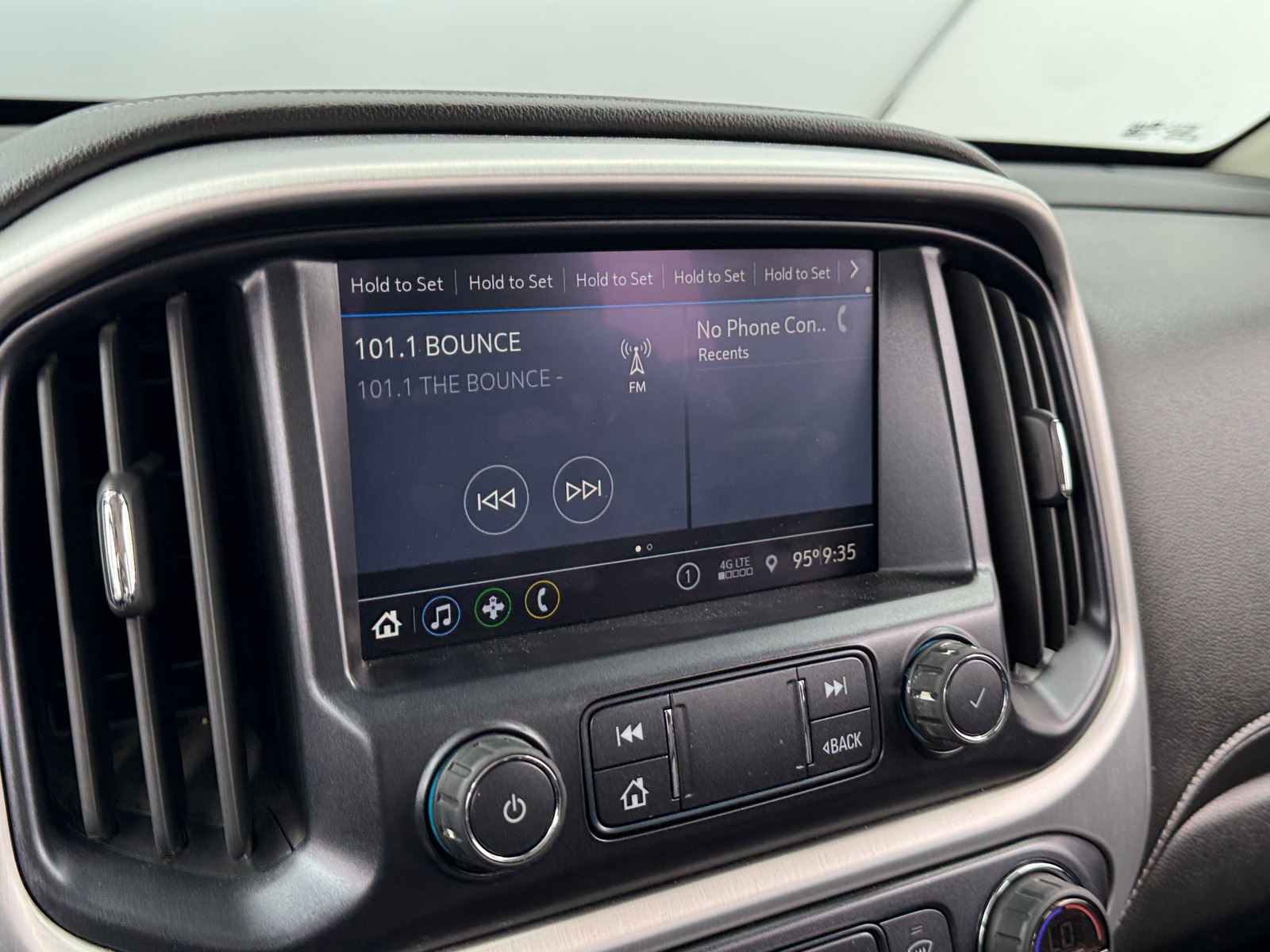 Thumbnail: 2021 GMC Canyon - 3