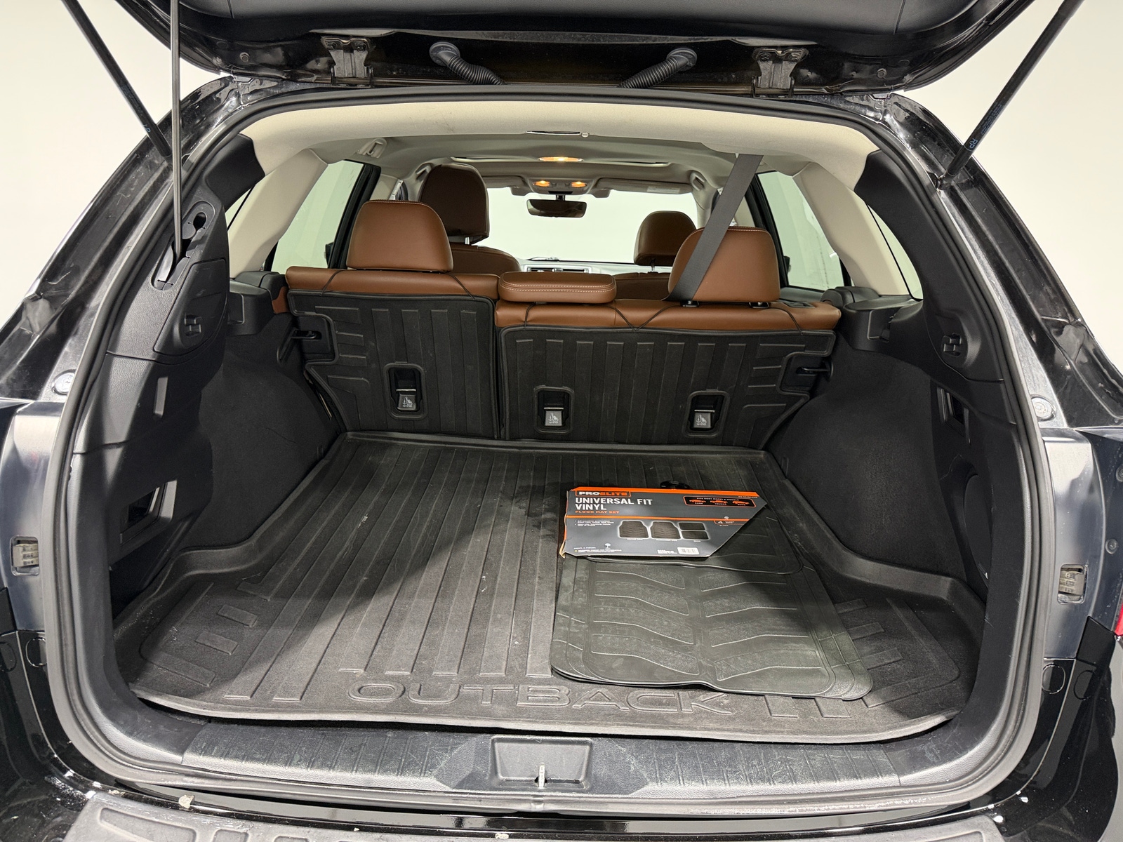 Thumbnail: 2017 Subaru Outback - 6