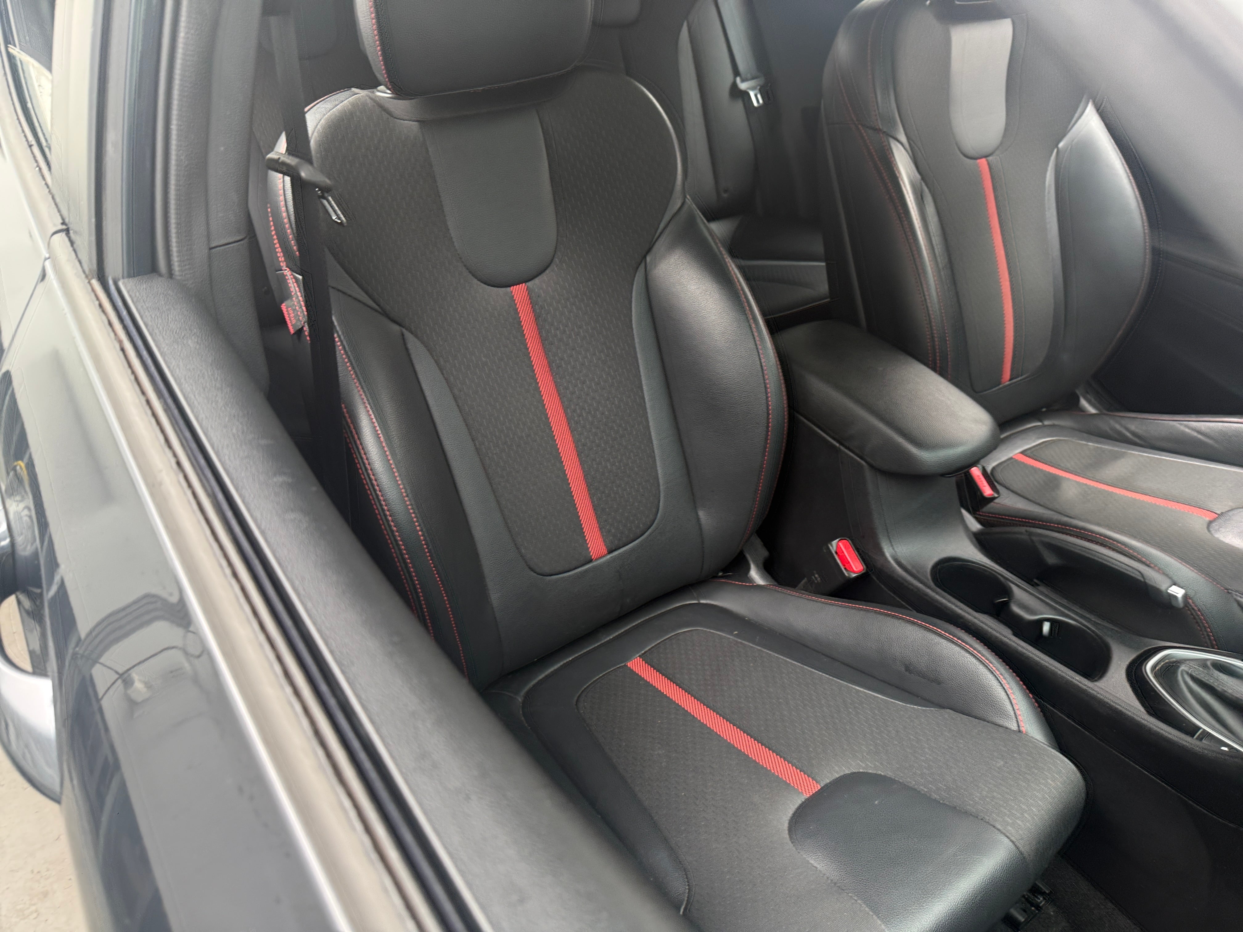 2020 Hyundai Veloster