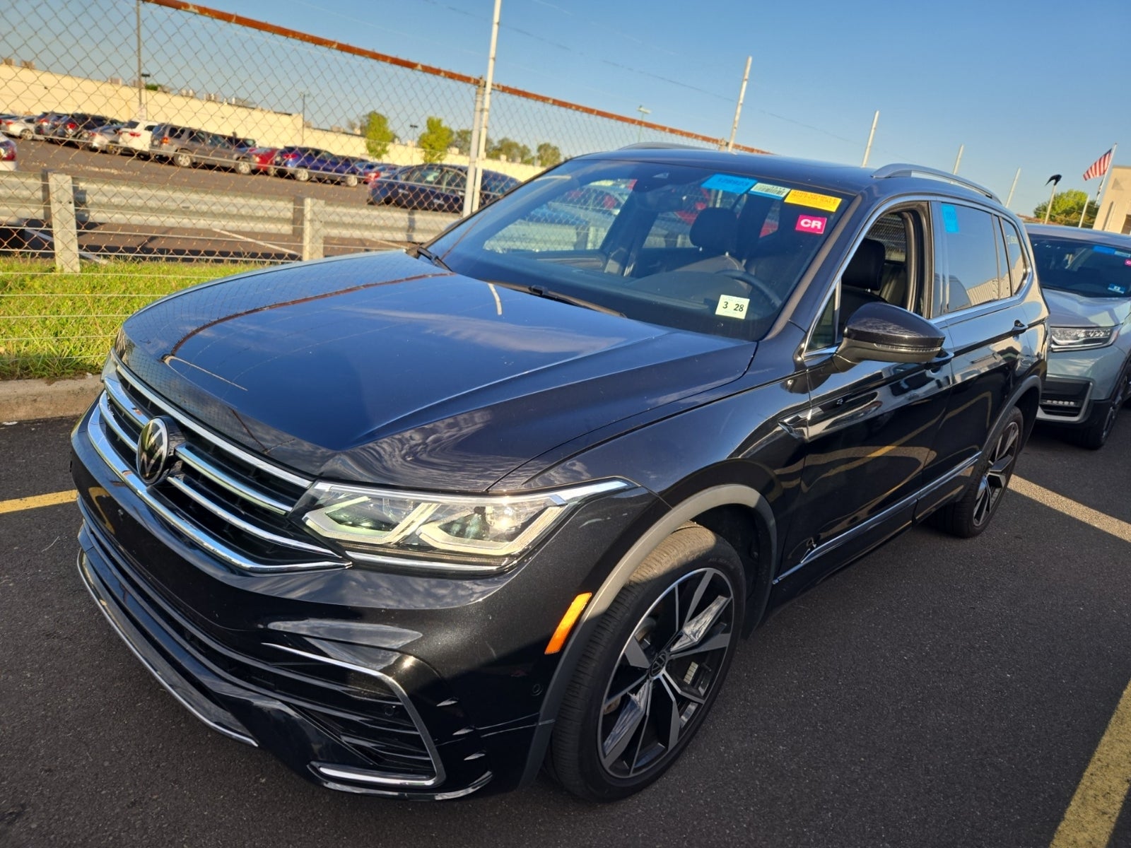 2023 Volkswagen Tiguan SEL R-Line
