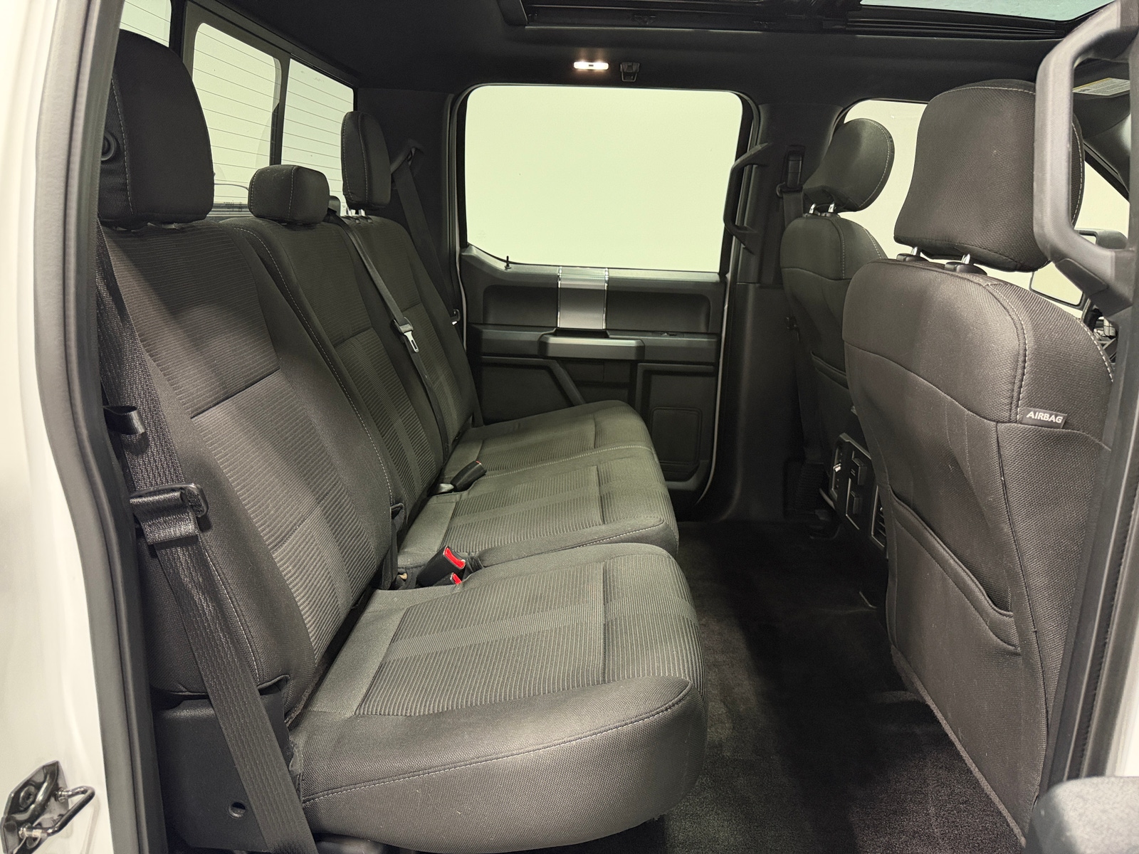 Thumbnail: 2016 Ford Econoline - 6