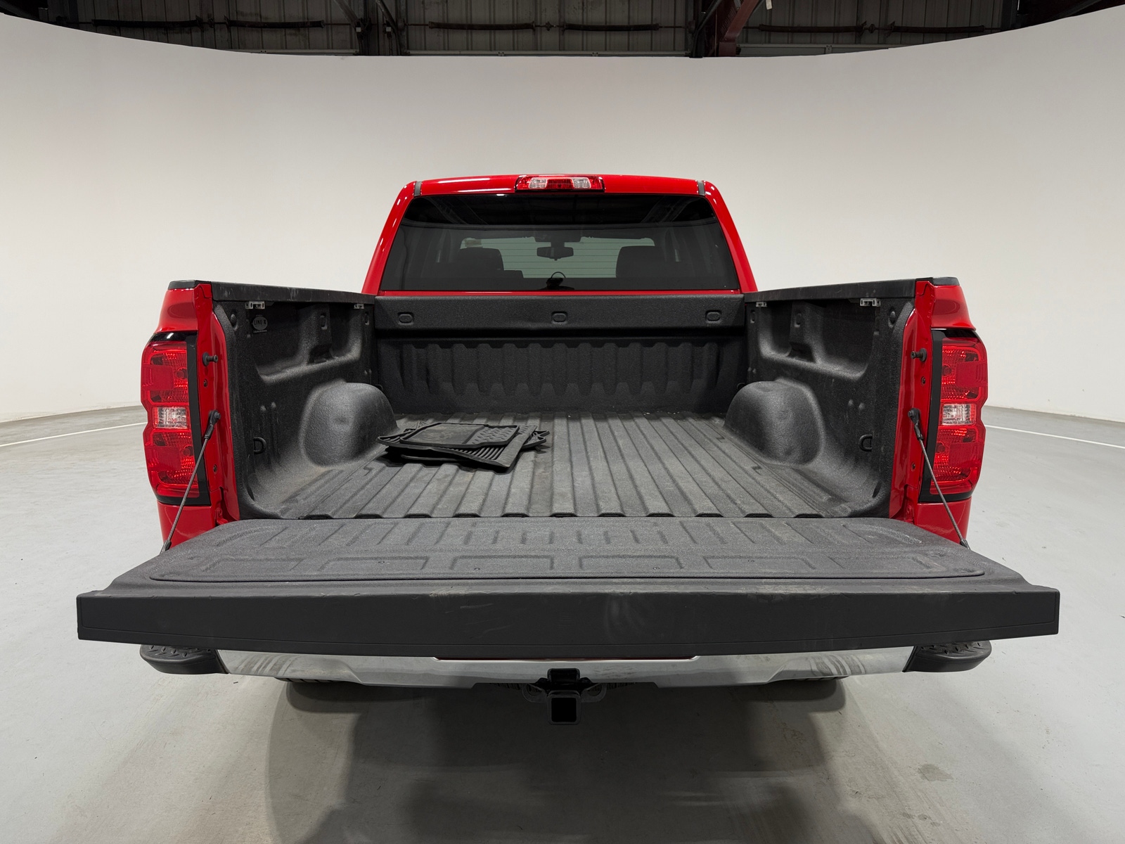 Thumbnail: 2018 Chevrolet Silverado 1500 - 7