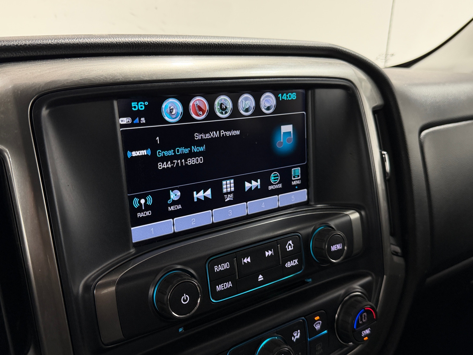 Thumbnail: 2018 Chevrolet Silverado 1500 - 4