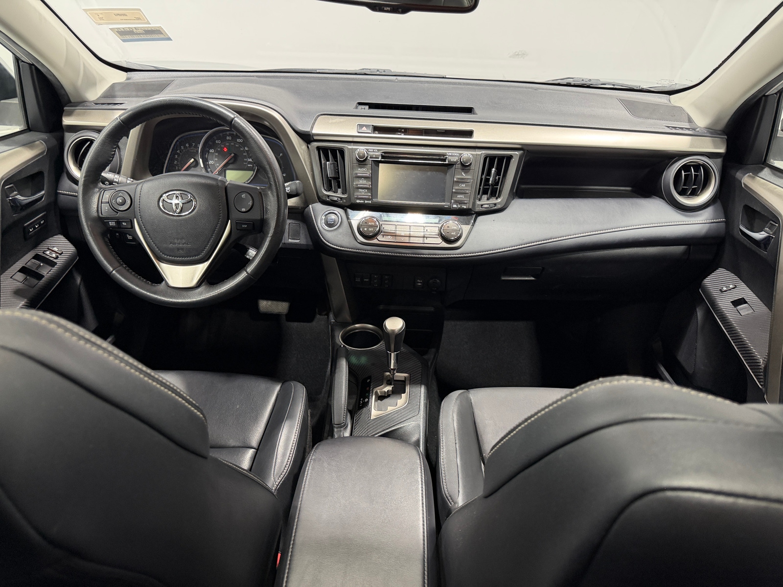 Thumbnail: 2013 Toyota RAV4 - 2