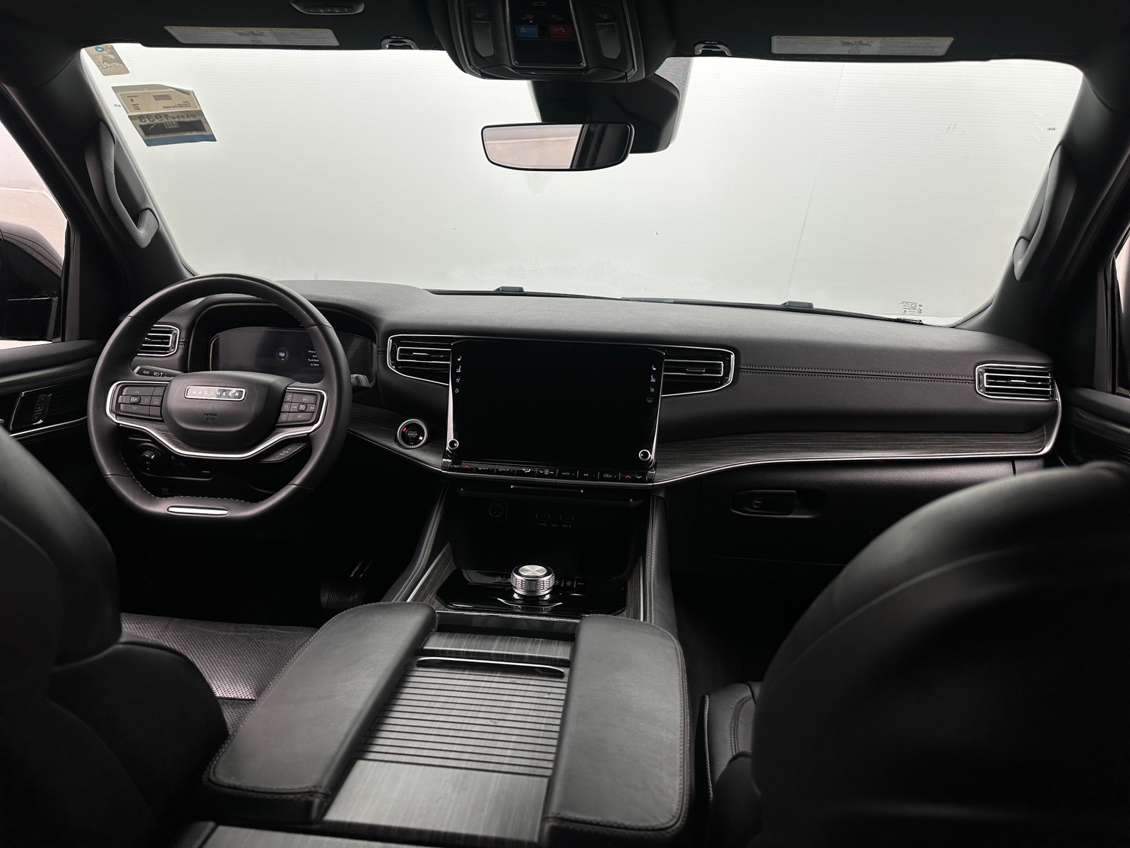 Thumbnail: 2024 Jeep Wagoneer - 2