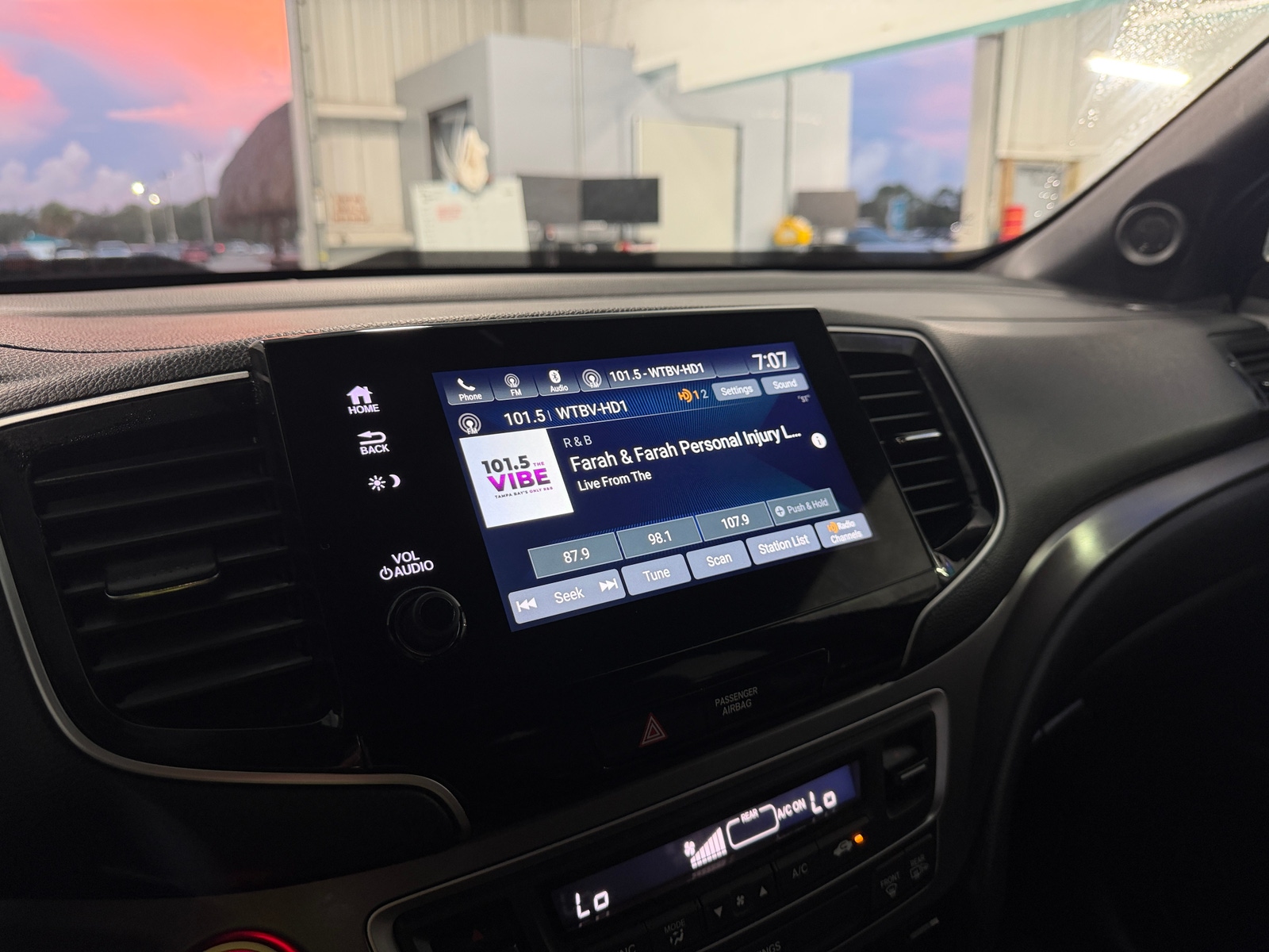 Thumbnail: 2023 Honda Passport - 3