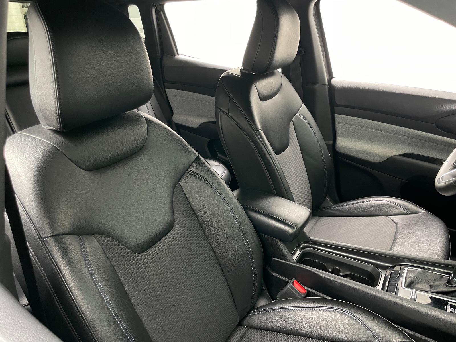 Thumbnail: 2023 Jeep Compass - 2