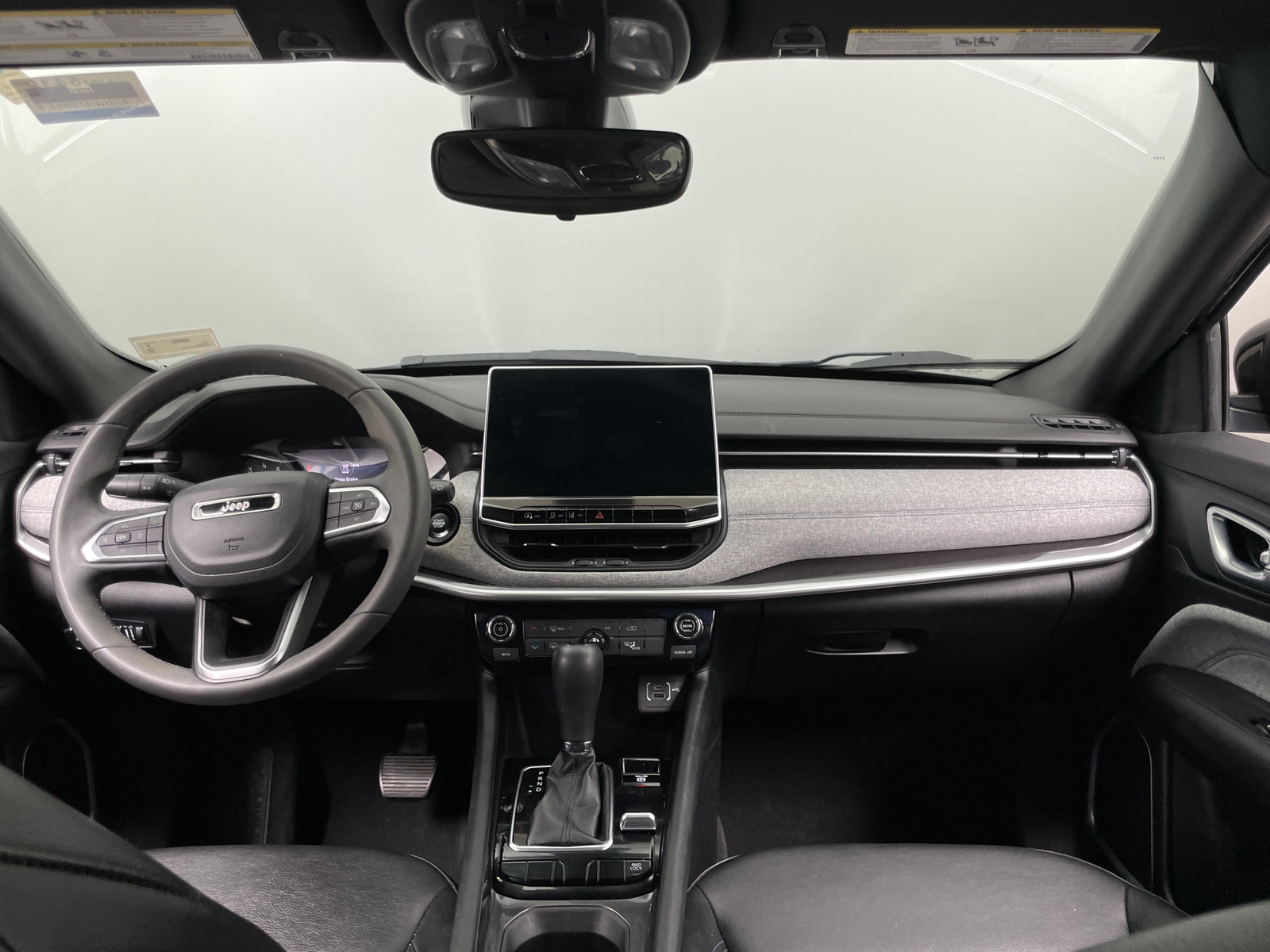 Thumbnail: 2023 Jeep Compass - 3