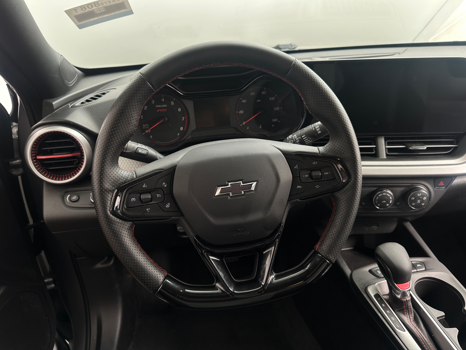 Thumbnail: 2025 Chevrolet Trax - 5