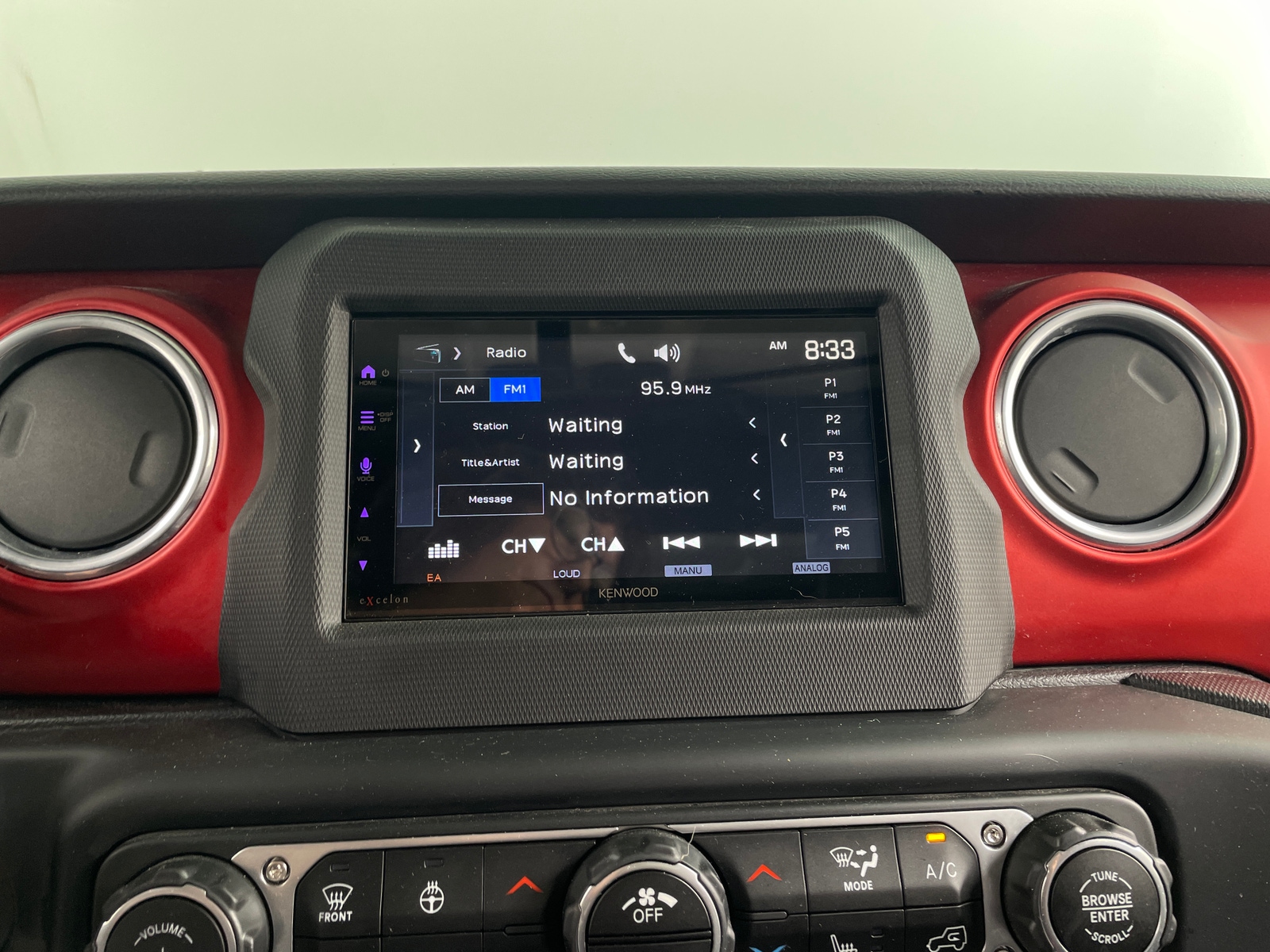 Thumbnail: 2018 Jeep Wrangler - 3