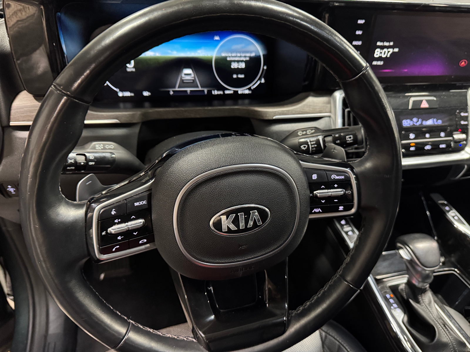 Thumbnail: 2021 Kia Sorento - 4