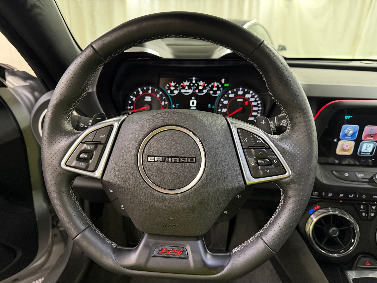 Thumbnail: 2016 Chevrolet Camaro - 3