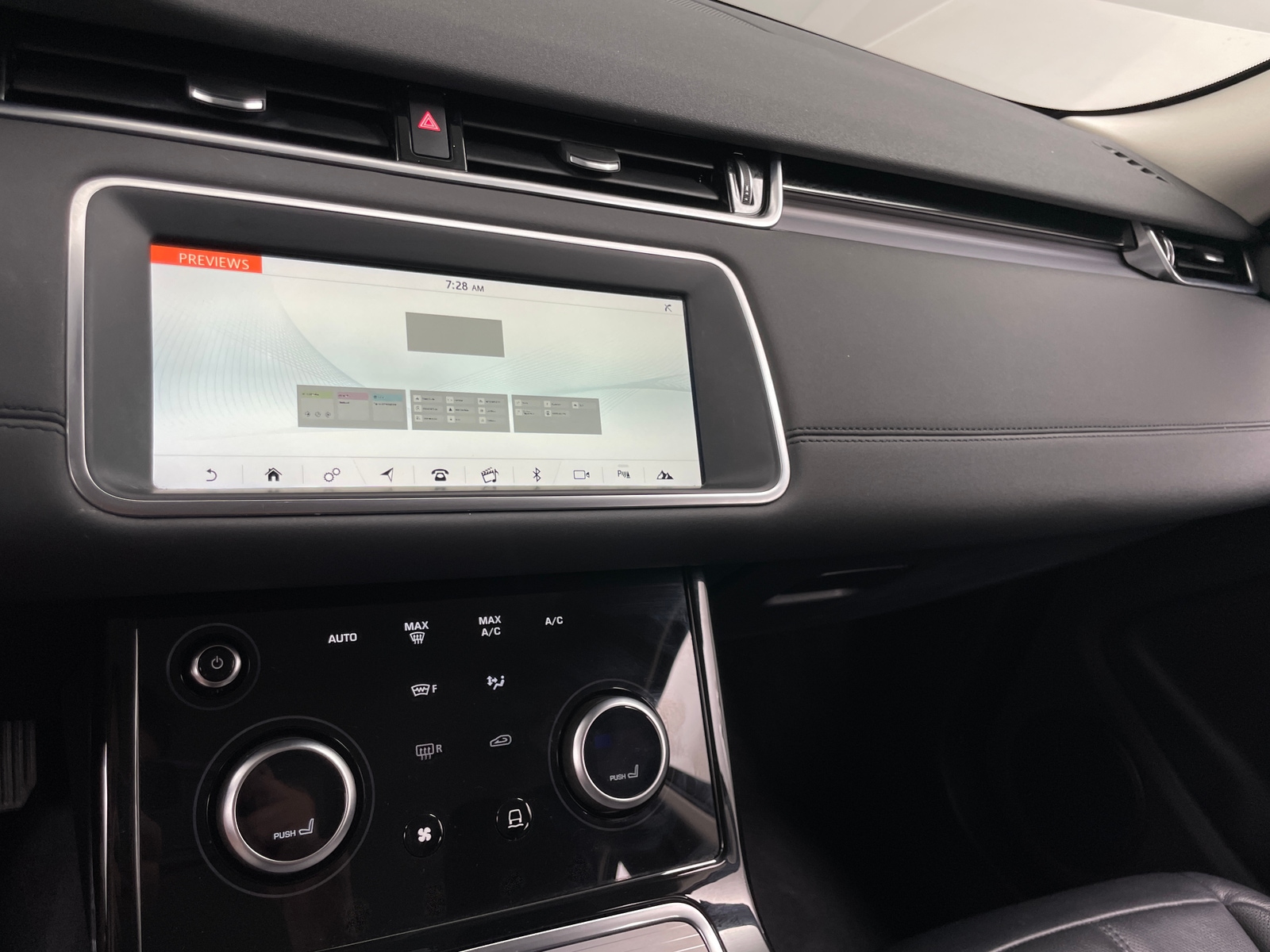 Thumbnail: 2020 Land Rover Range Rover Evoque - 4