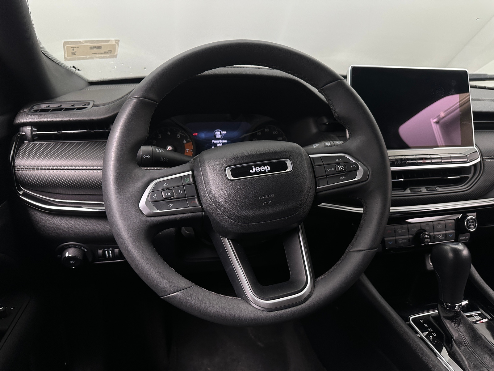 Thumbnail: 2023 Jeep Compass - 5
