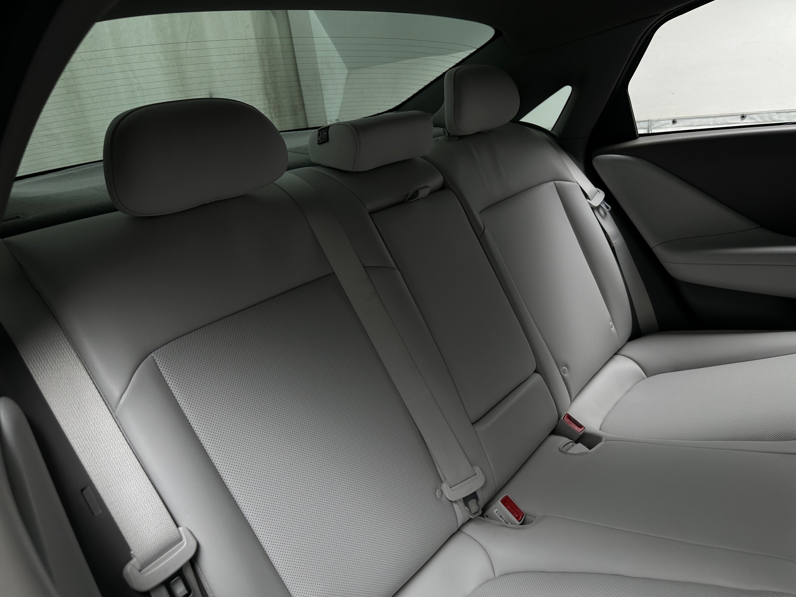 Thumbnail: 2023 Hyundai Ioniq 6 - 5