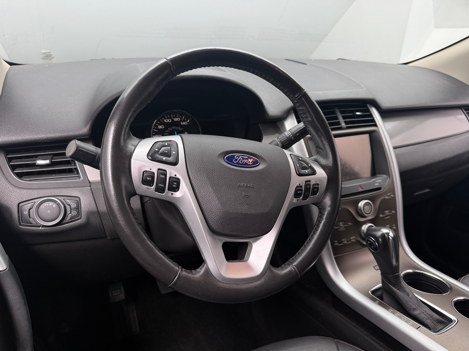 Thumbnail: 2012 Ford Edge - 4