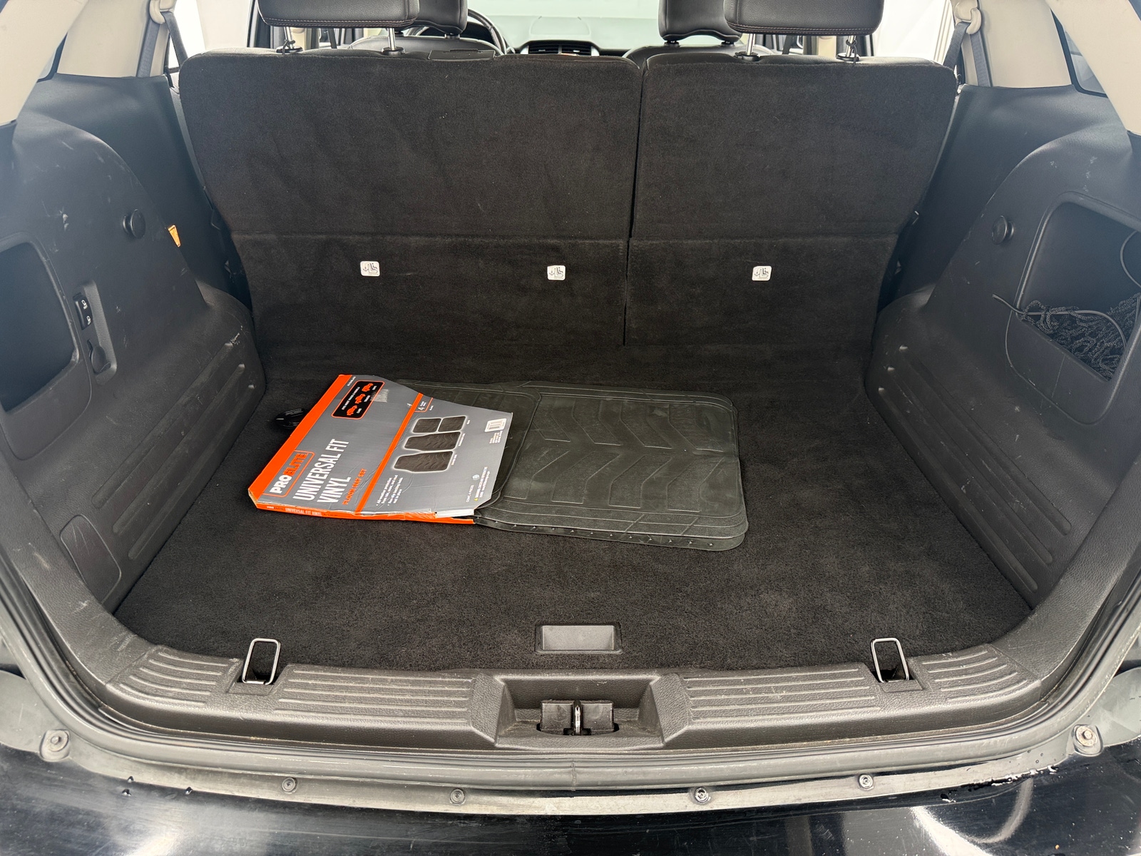 Thumbnail: 2012 Ford Edge - 6