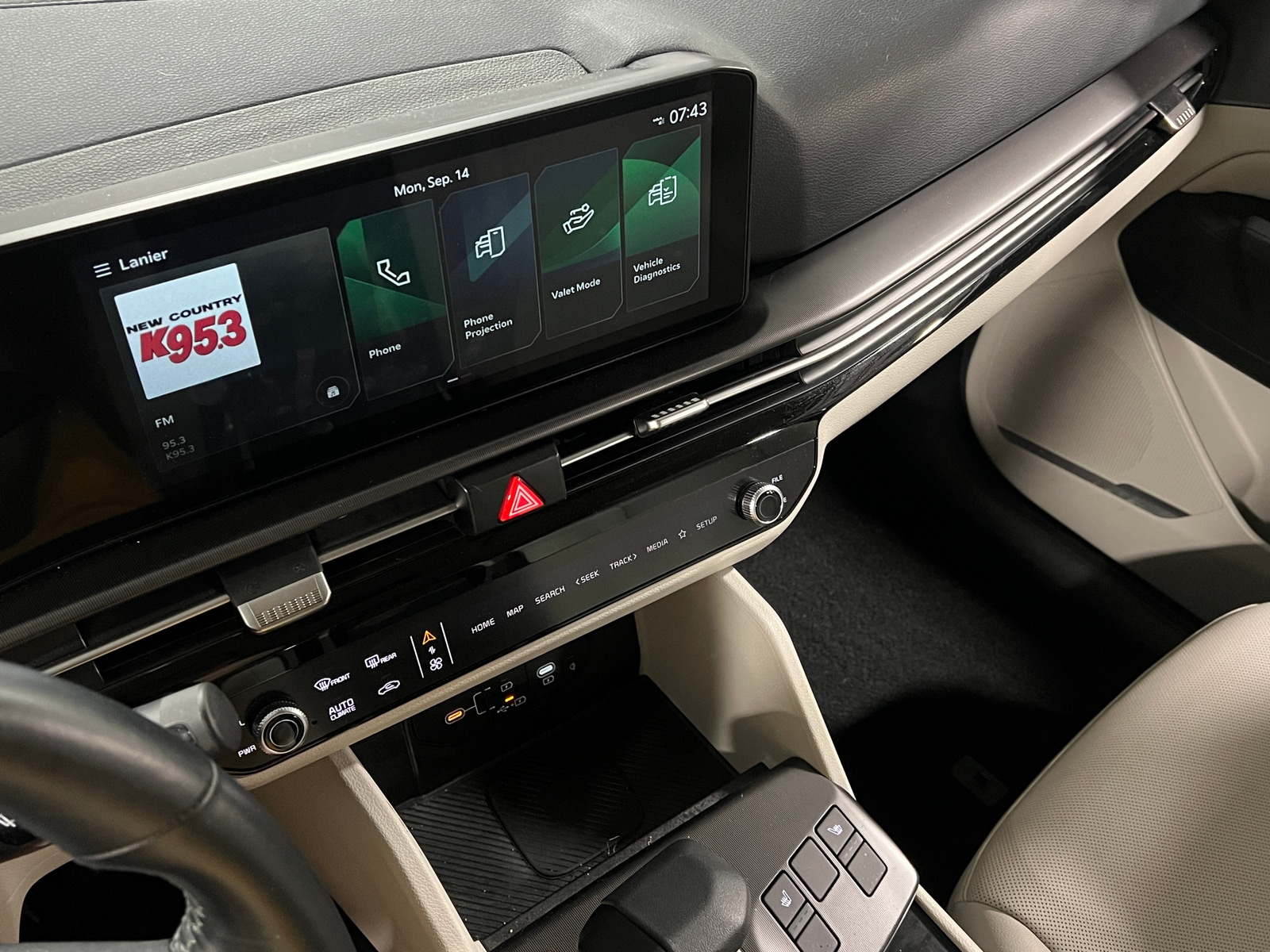 Thumbnail: 2026 Kia Sportage - 3