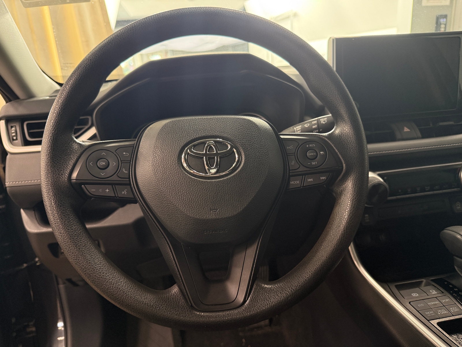 Thumbnail: 2023 Toyota RAV4 - 5